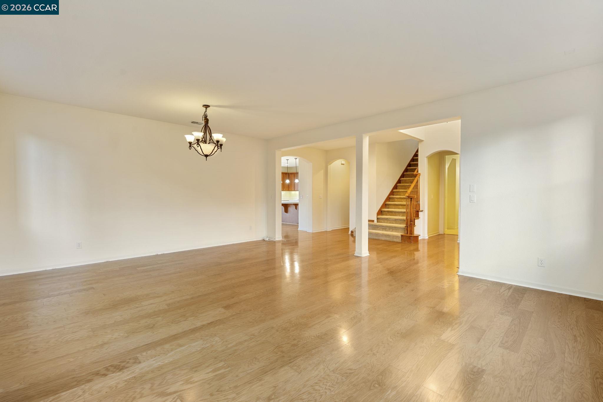 Detail Gallery Image 7 of 56 For 5141 Fern Ridge Cir, Discovery Bay,  CA 94505 - 4 Beds | 3/1 Baths