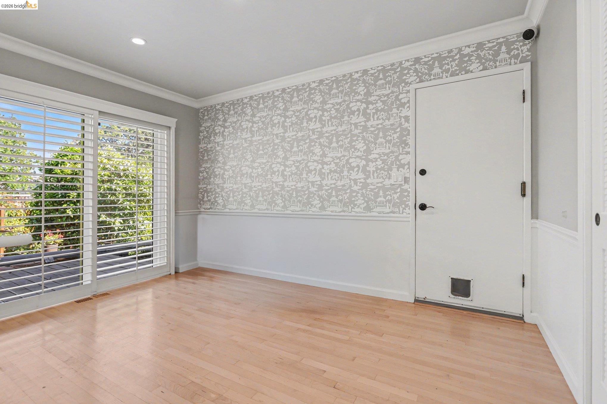 Detail Gallery Image 14 of 46 For 5849 Mitchell Canyon Ct, Clayton,  CA 94517 - 5 Beds | 2/1 Baths