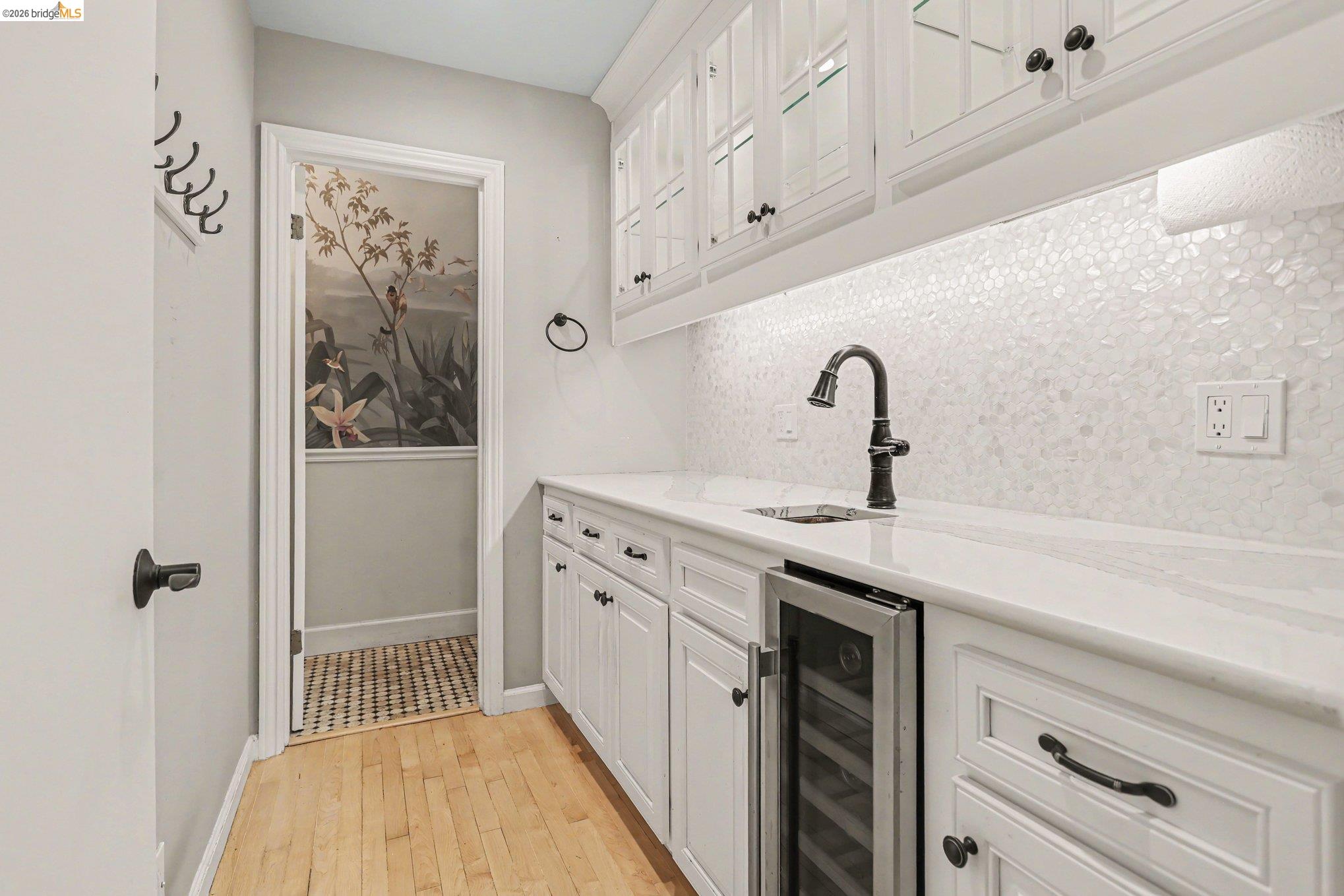 Detail Gallery Image 15 of 46 For 5849 Mitchell Canyon Ct, Clayton,  CA 94517 - 5 Beds | 2/1 Baths