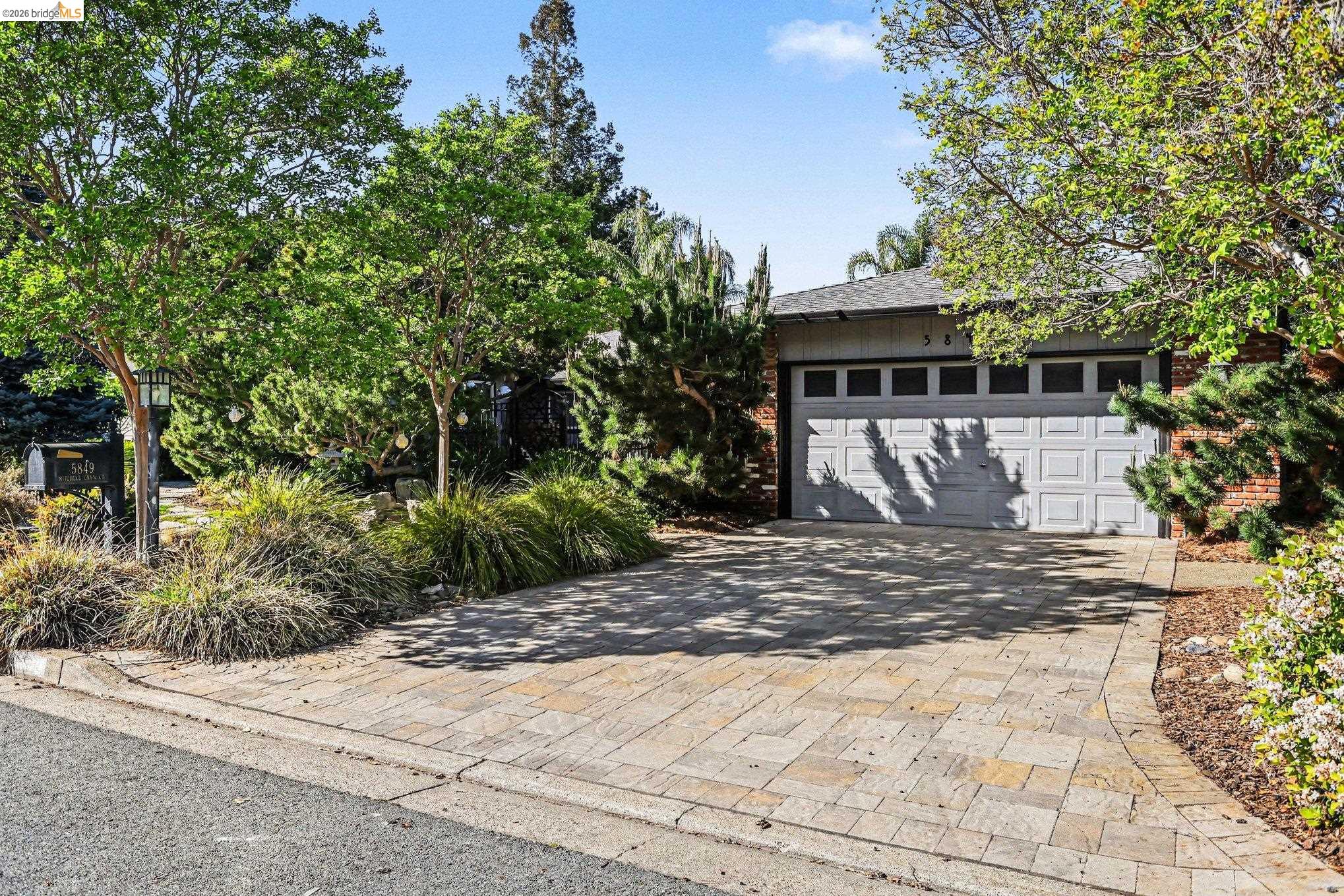 Detail Gallery Image 43 of 46 For 5849 Mitchell Canyon Ct, Clayton,  CA 94517 - 5 Beds | 2/1 Baths