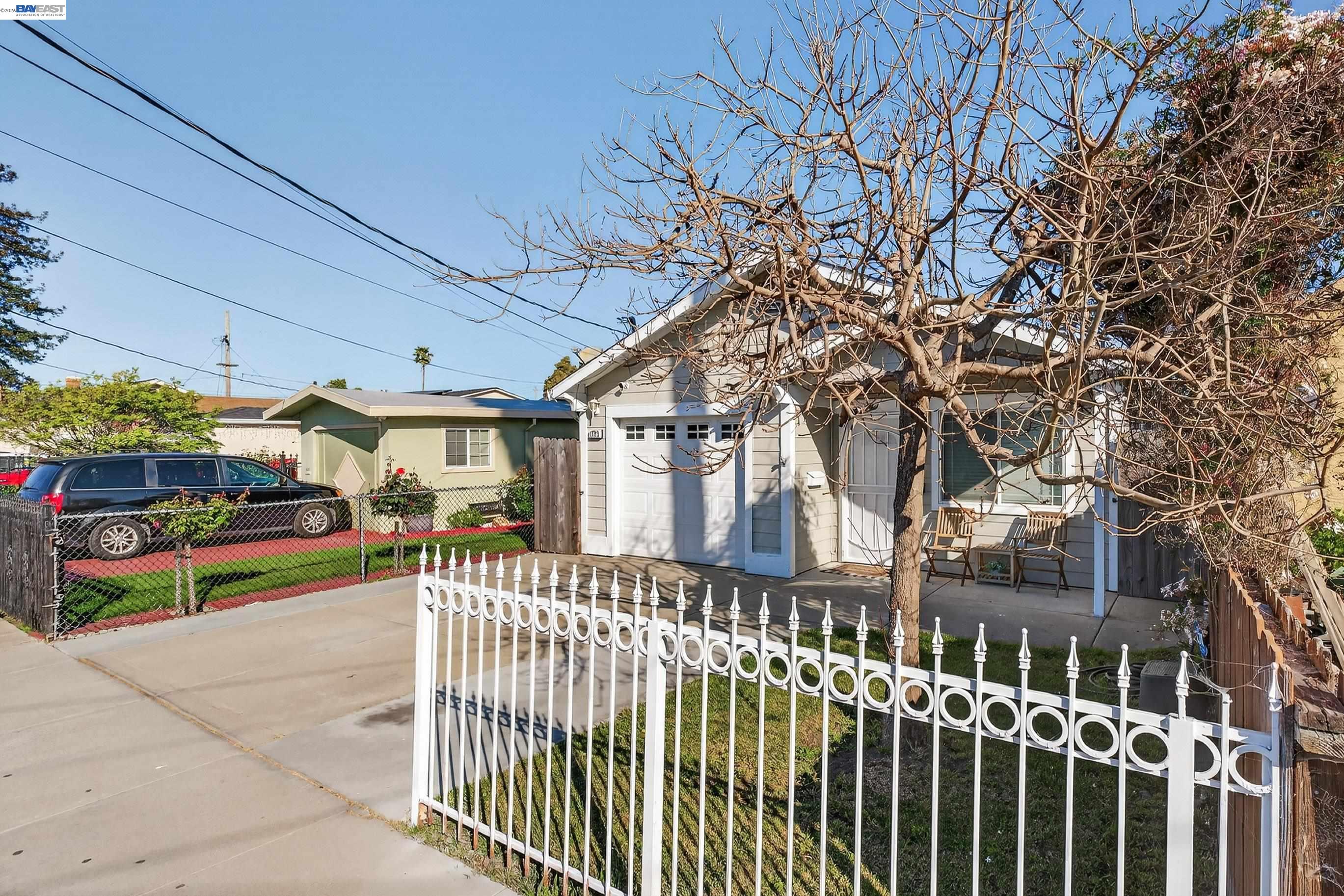 Detail Gallery Image 4 of 27 For 1723 Emeric Ave, San Pablo,  CA 94806 - 3 Beds | 2 Baths