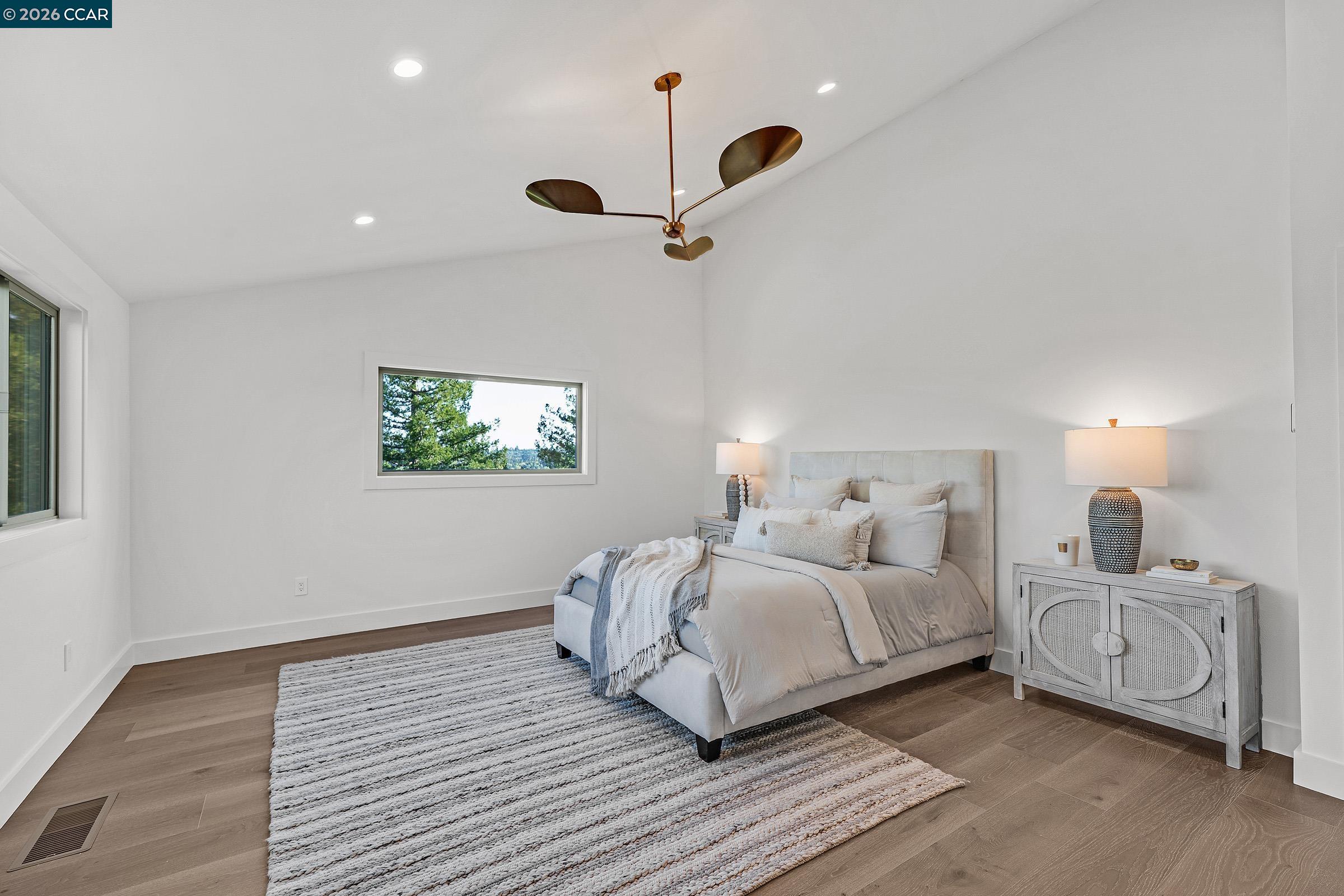 Detail Gallery Image 22 of 39 For 1059 Lizann Dr, Lafayette,  CA 94549 - 5 Beds | 4/1 Baths