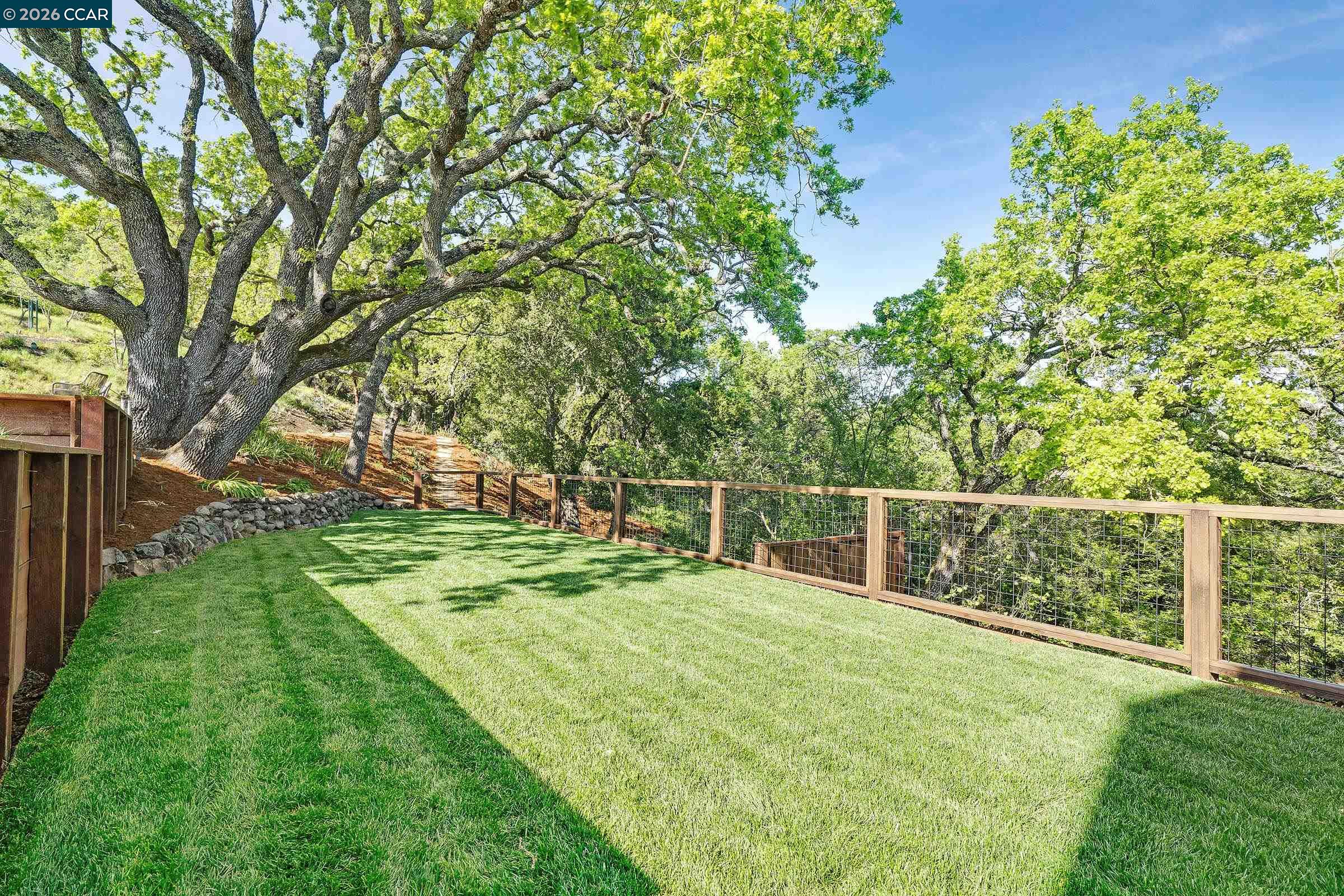 Detail Gallery Image 34 of 39 For 1059 Lizann Dr, Lafayette,  CA 94549 - 5 Beds | 4/1 Baths