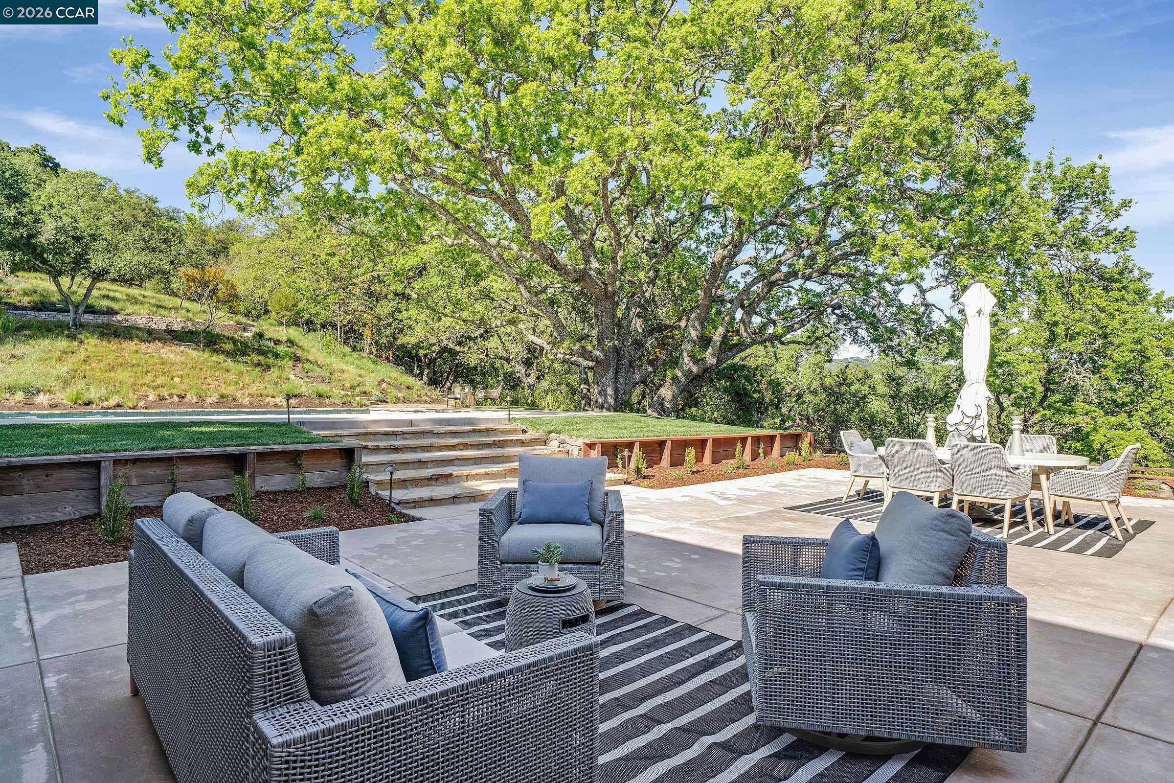 Detail Gallery Image 36 of 39 For 1059 Lizann Dr, Lafayette,  CA 94549 - 5 Beds | 4/1 Baths