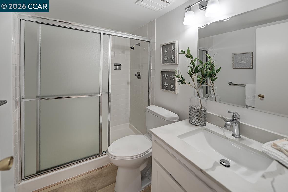 Photo #38: 41127380 Listing: Photo #38