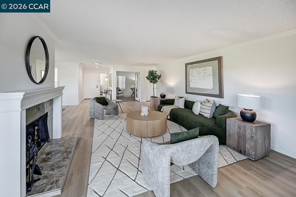 Photo #8: 41127380 Listing: Photo #8