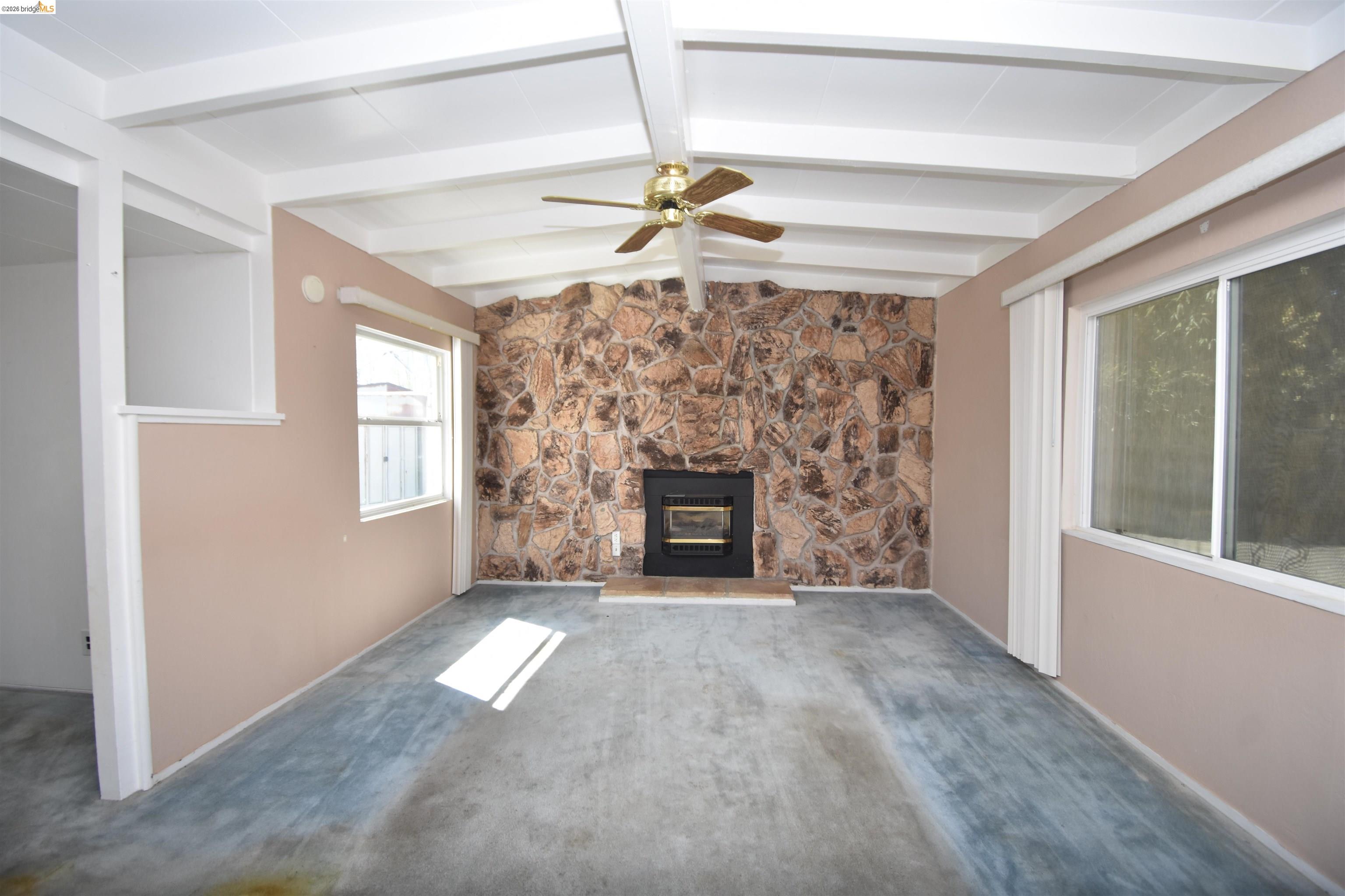 Detail Gallery Image 6 of 30 For 241 Los Altos Pl, American Canyon,  CA 94503 - 3 Beds | 2 Baths