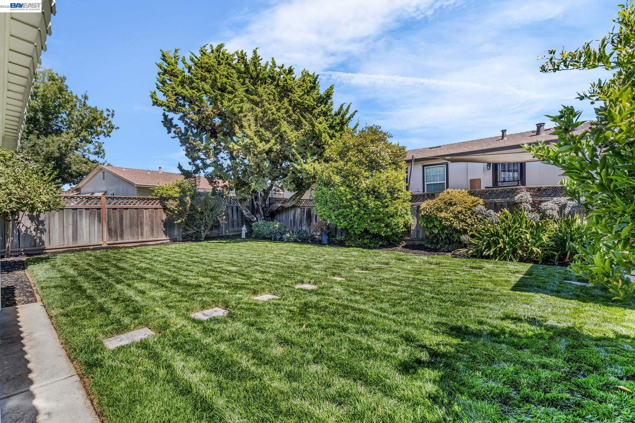 Detail Gallery Image 23 of 27 For 4708 Portola Dr, Fremont,  CA 94536 - 3 Beds | 2 Baths