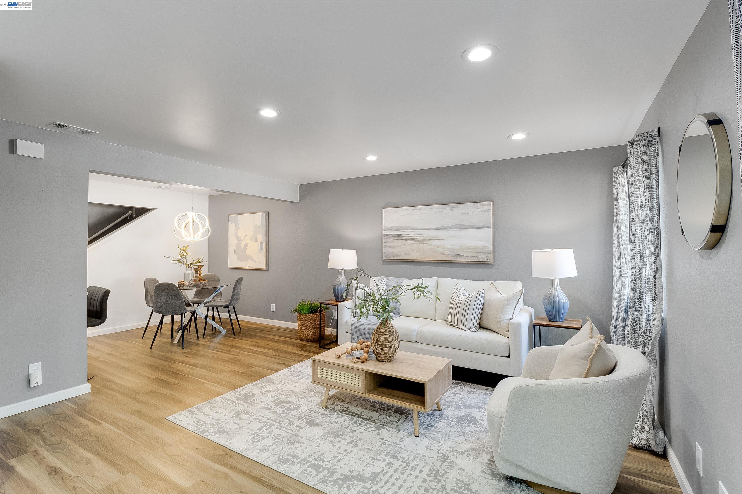 Detail Gallery Image 12 of 40 For 5025 Valley Crest Dr #147,  Concord,  CA 94521 - 2 Beds | 1/1 Baths