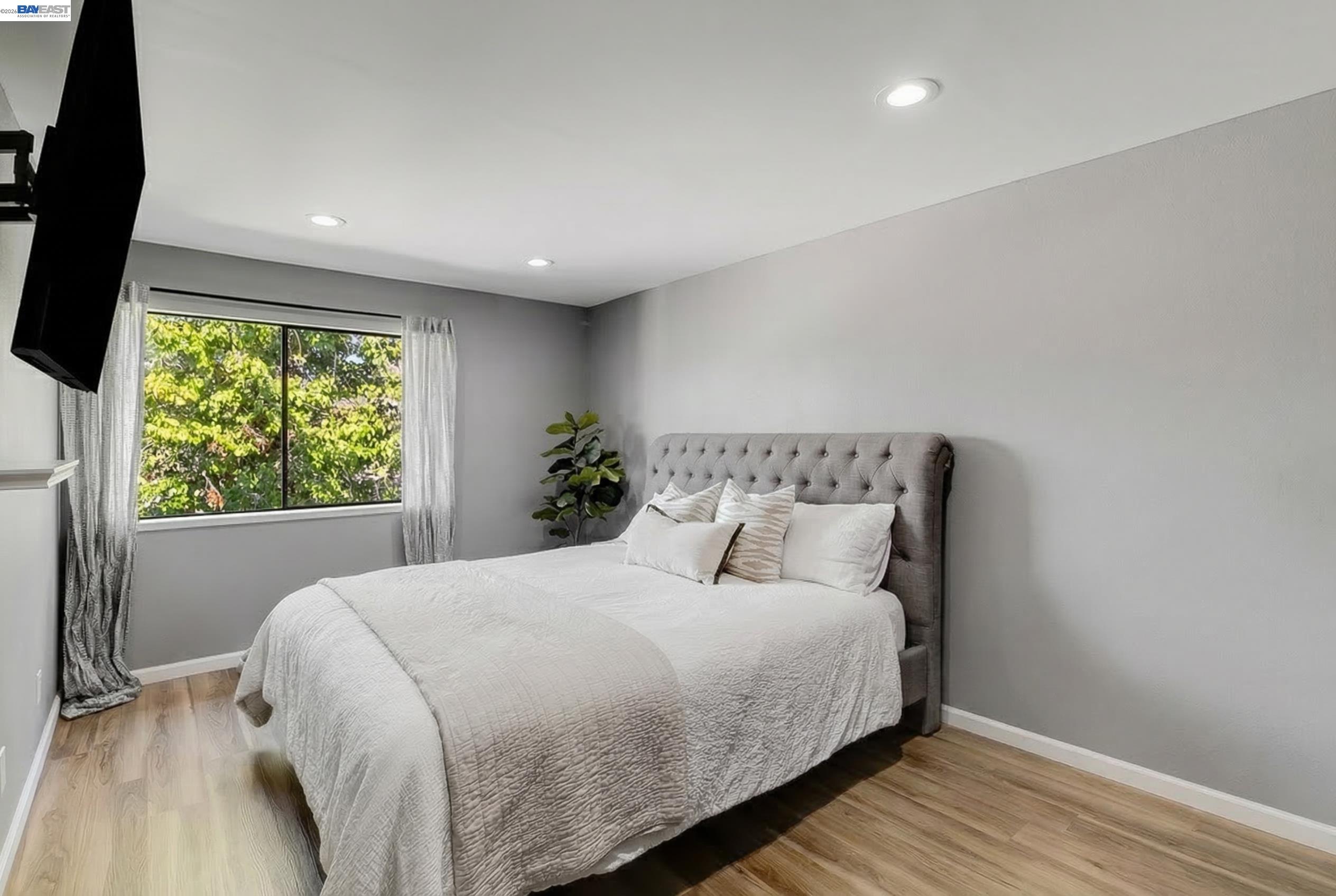 Photo #32: 41127386 Listing: Photo #32