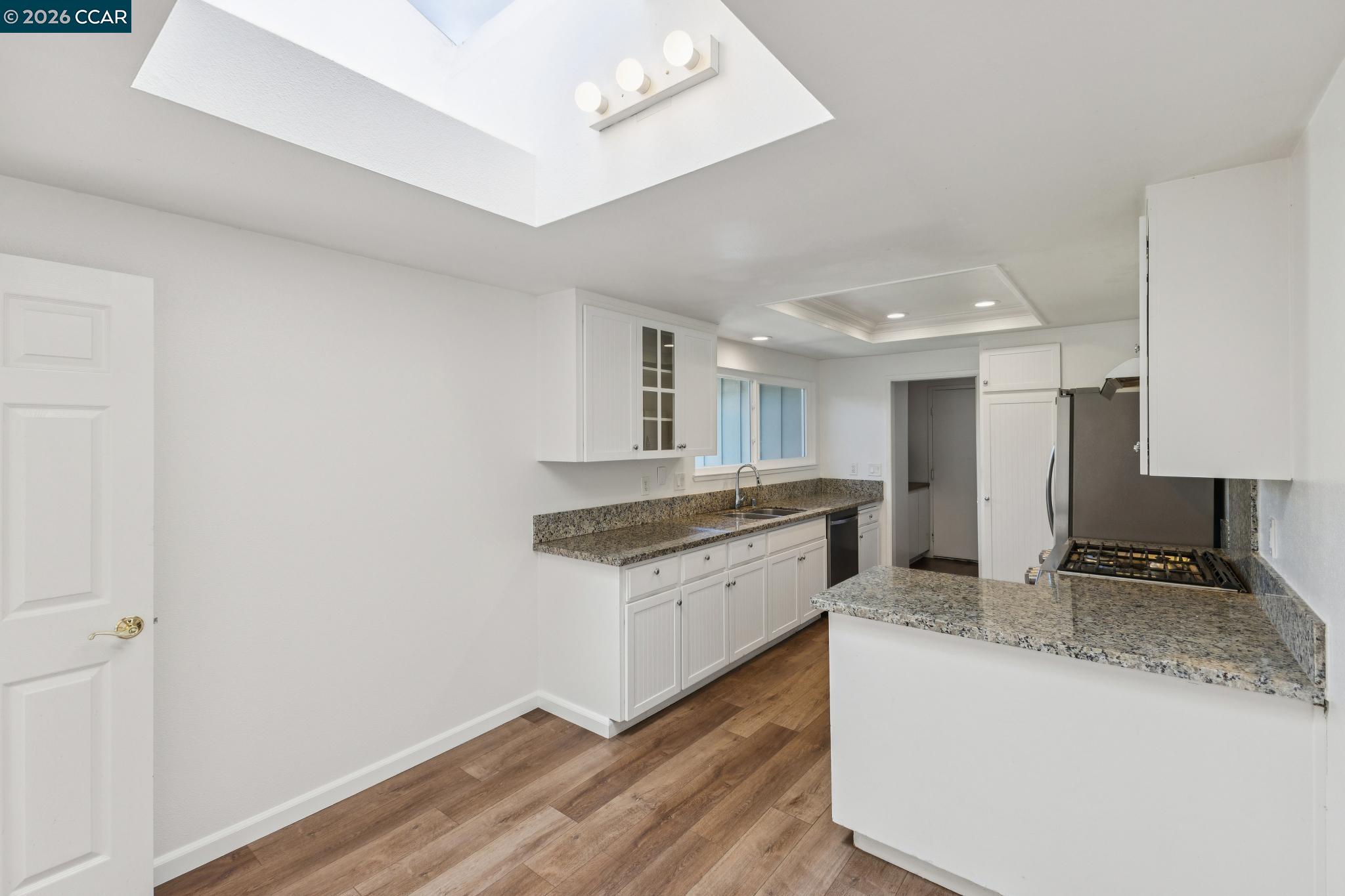 Photo #16: 41127388 Listing: Photo #16