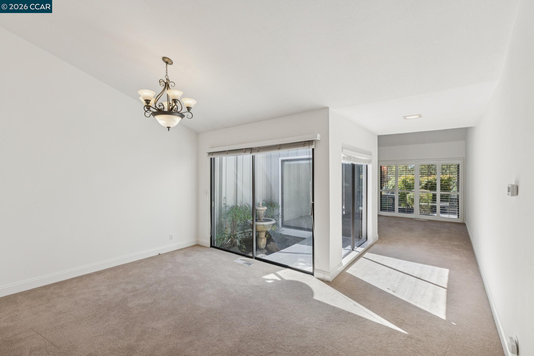 Photo #7: 41127388 Listing: Photo #7