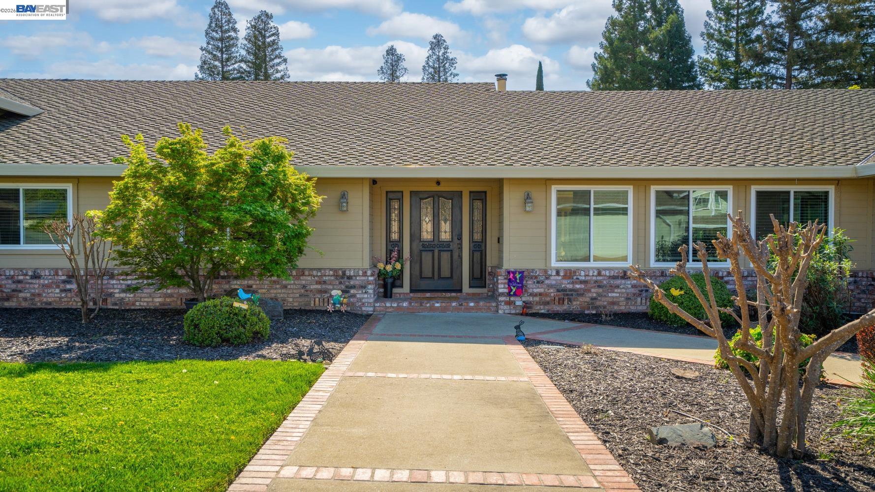 Detail Gallery Image 5 of 54 For 3188 Bonanza Dr, Cameron Park,  CA 95682 - 4 Beds | 3 Baths