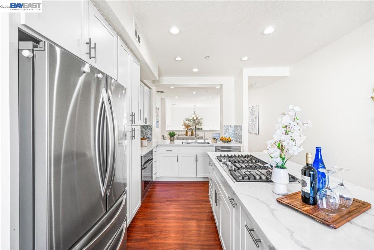 Photo #12: 41127390 Listing: Photo #12