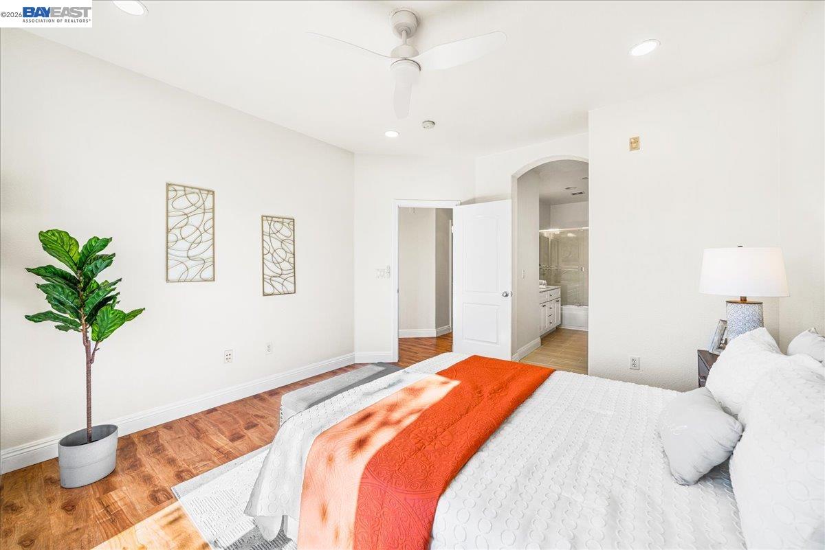 Photo #16: 41127390 Listing: Photo #16