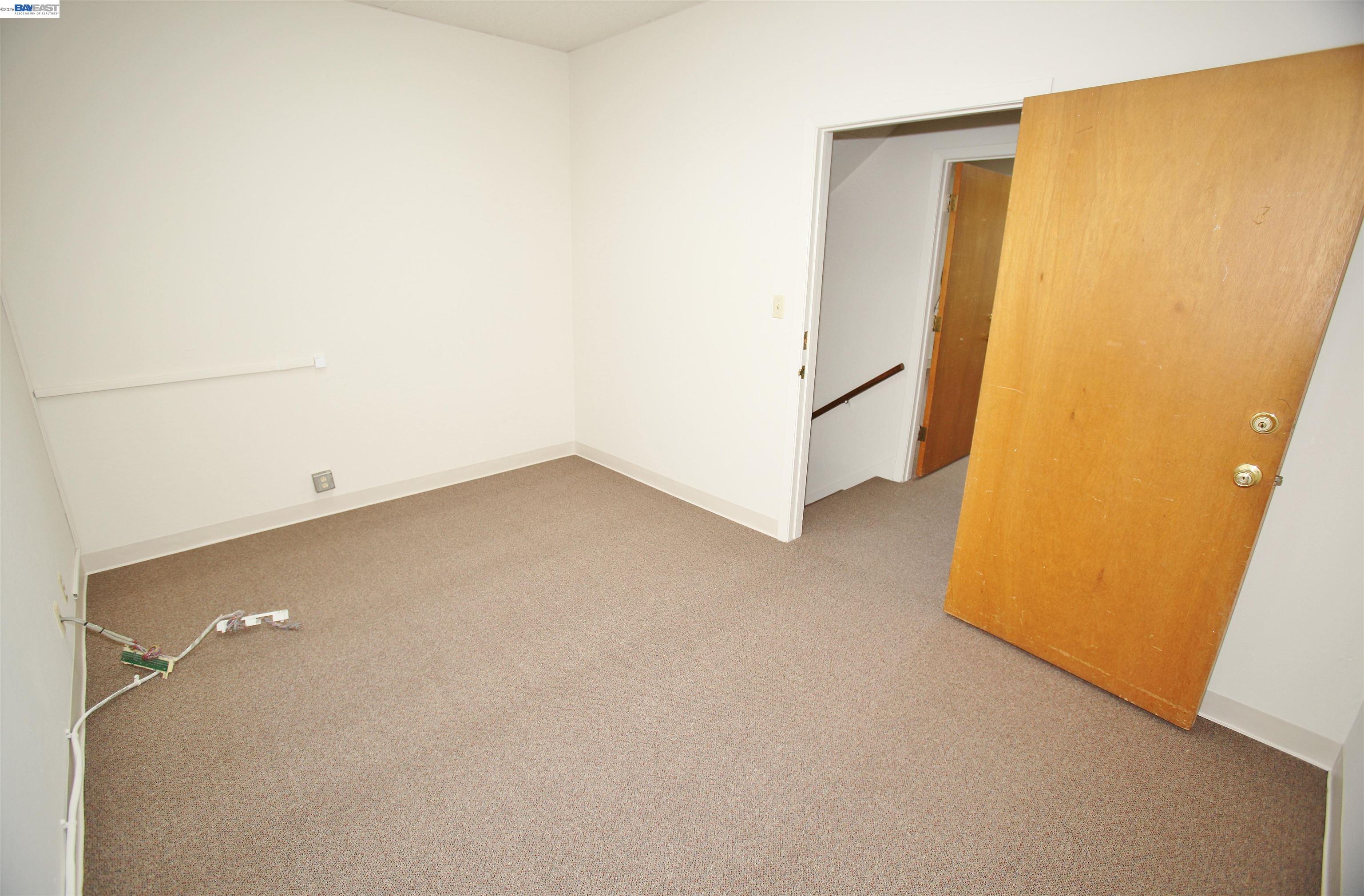 Detail Gallery Image 13 of 17 For , Hayward,  CA 94541 - – Beds | – Baths