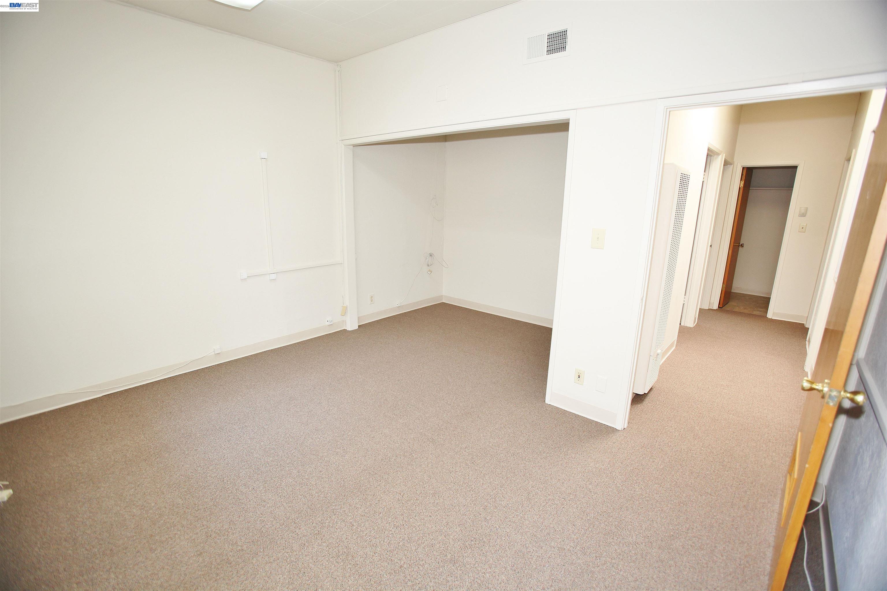 Detail Gallery Image 7 of 17 For , Hayward,  CA 94541 - – Beds | – Baths