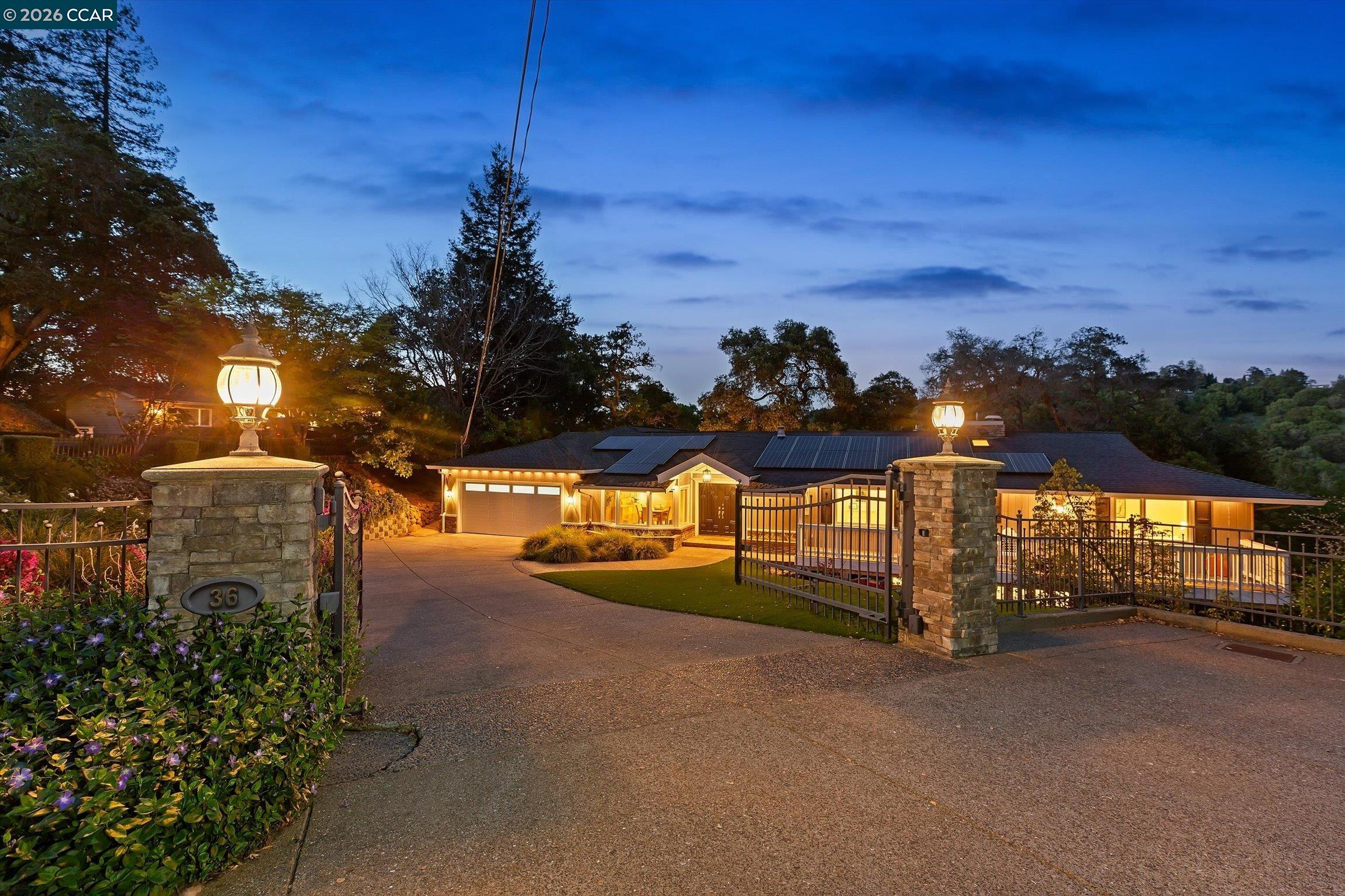 Detail Gallery Image 36 of 36 For 36 Oak Drive, Orinda,  CA 94563-3912 - 5 Beds | 3/1 Baths