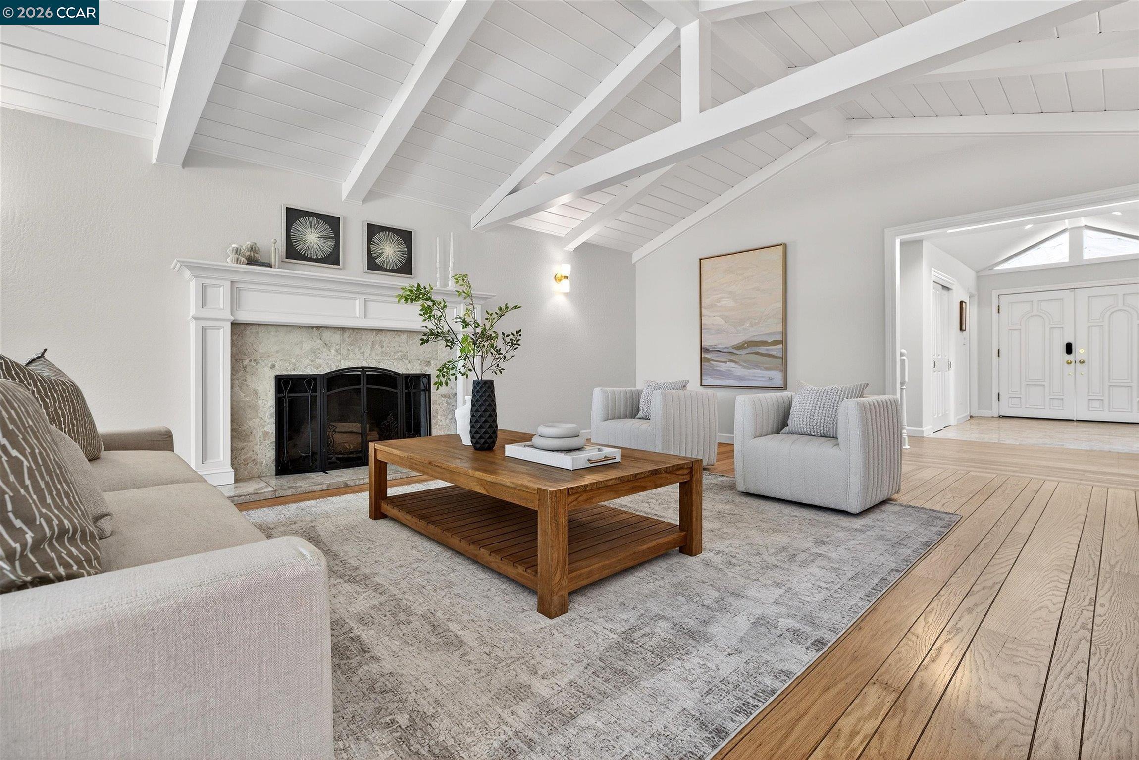 Detail Gallery Image 5 of 36 For 36 Oak Drive, Orinda,  CA 94563-3912 - 5 Beds | 3/1 Baths