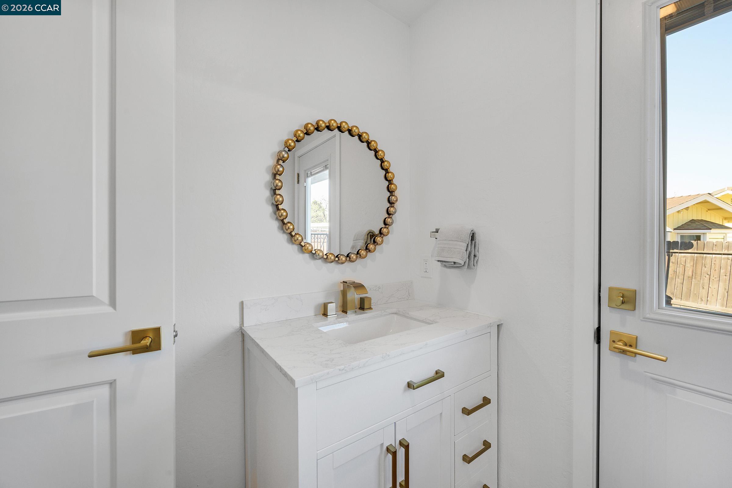 Detail Gallery Image 18 of 42 For 207 Normandy Ln, Walnut Creek,  CA 94598 - 4 Beds | 2/1 Baths