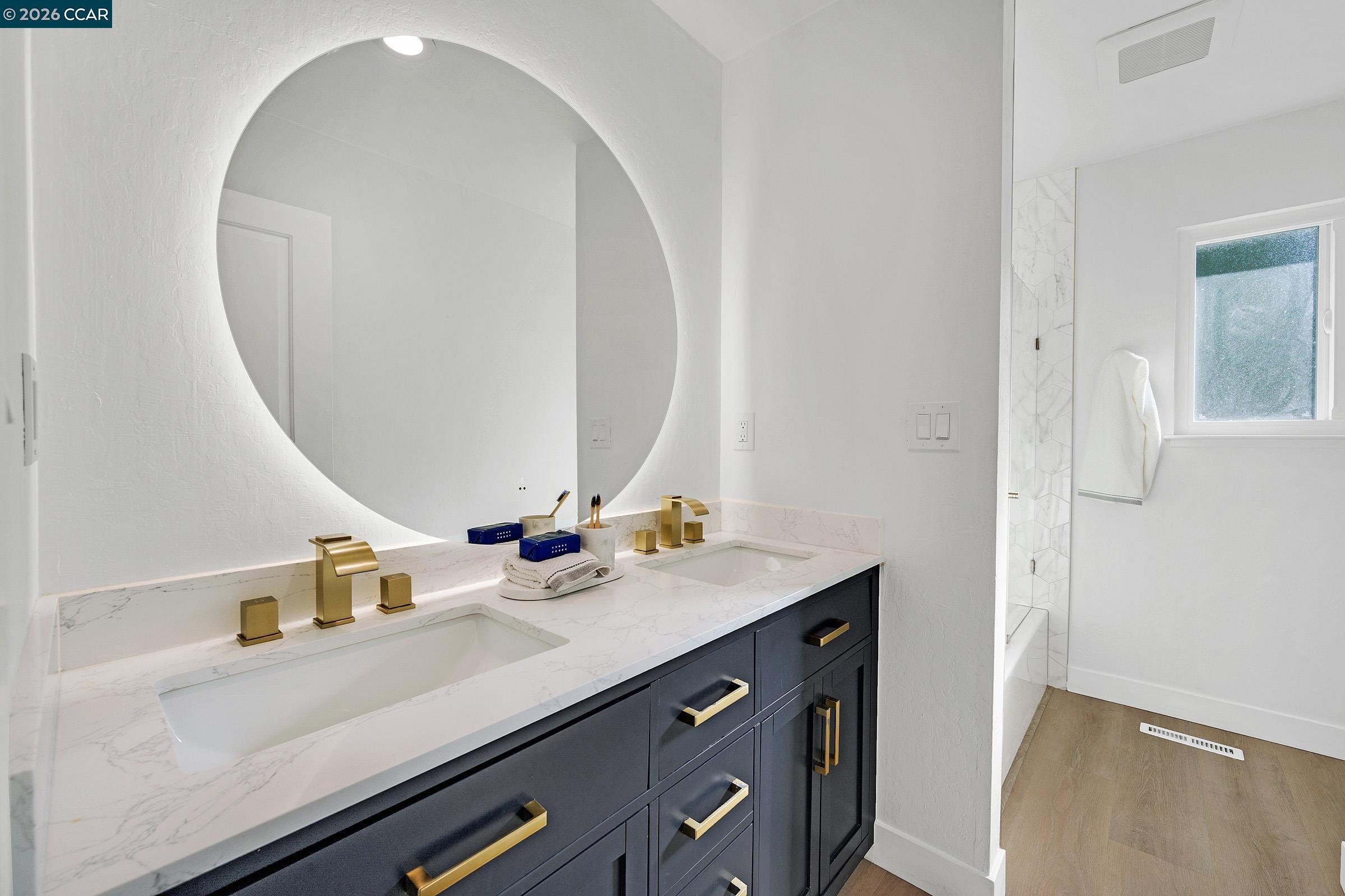 Detail Gallery Image 23 of 42 For 207 Normandy Ln, Walnut Creek,  CA 94598 - 4 Beds | 2/1 Baths