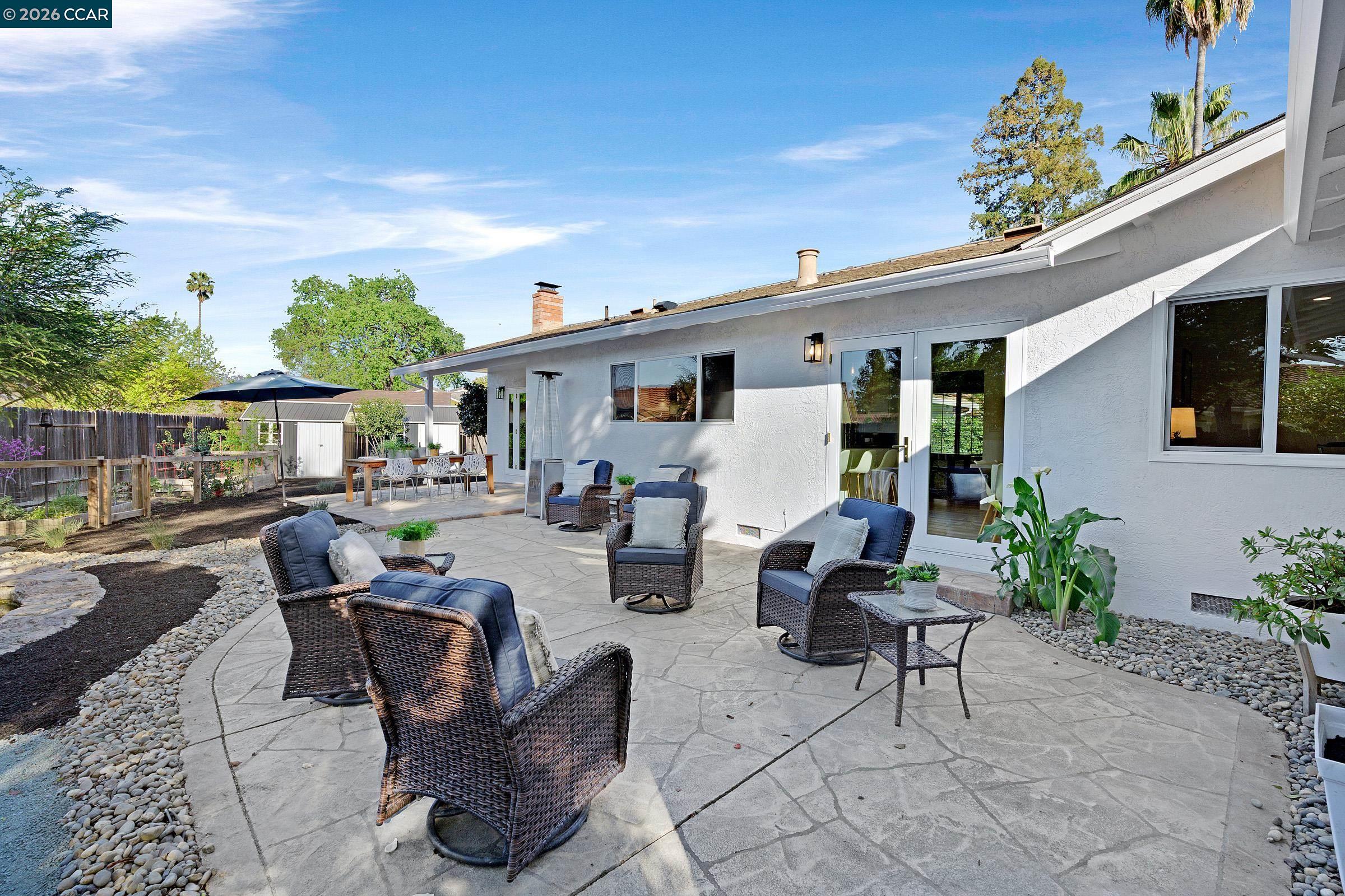 Detail Gallery Image 31 of 42 For 207 Normandy Ln, Walnut Creek,  CA 94598 - 4 Beds | 2/1 Baths