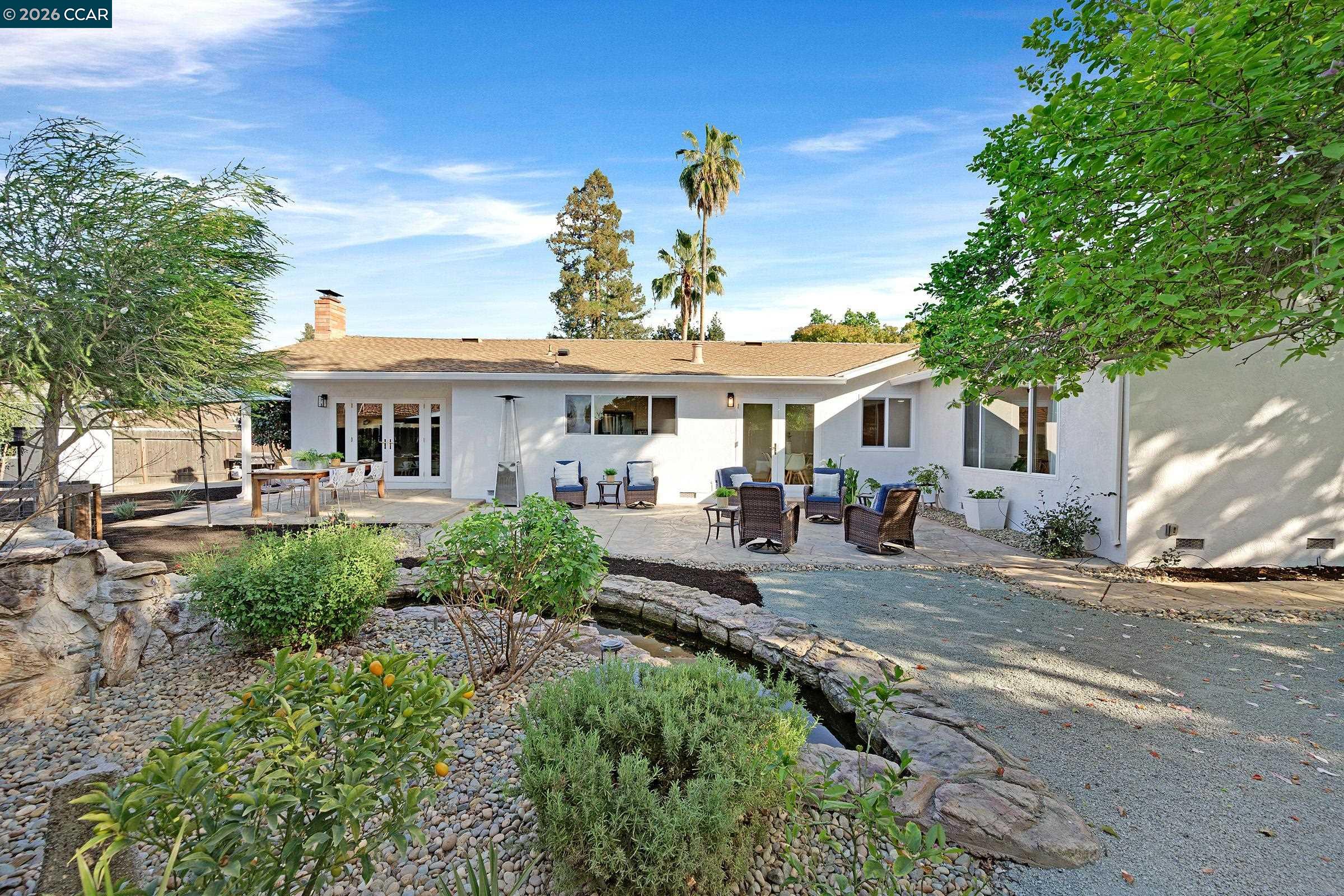 Detail Gallery Image 35 of 42 For 207 Normandy Ln, Walnut Creek,  CA 94598 - 4 Beds | 2/1 Baths