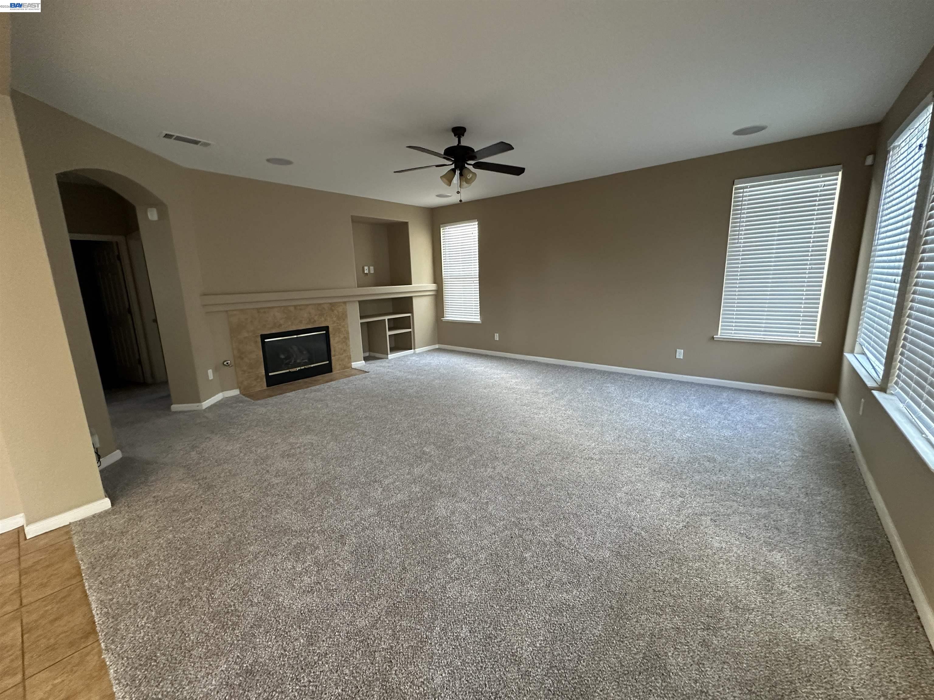 Detail Gallery Image 11 of 25 For 4111 Riverbrook Ct, Stockton,  CA 95219 - 5 Beds | 4 Baths