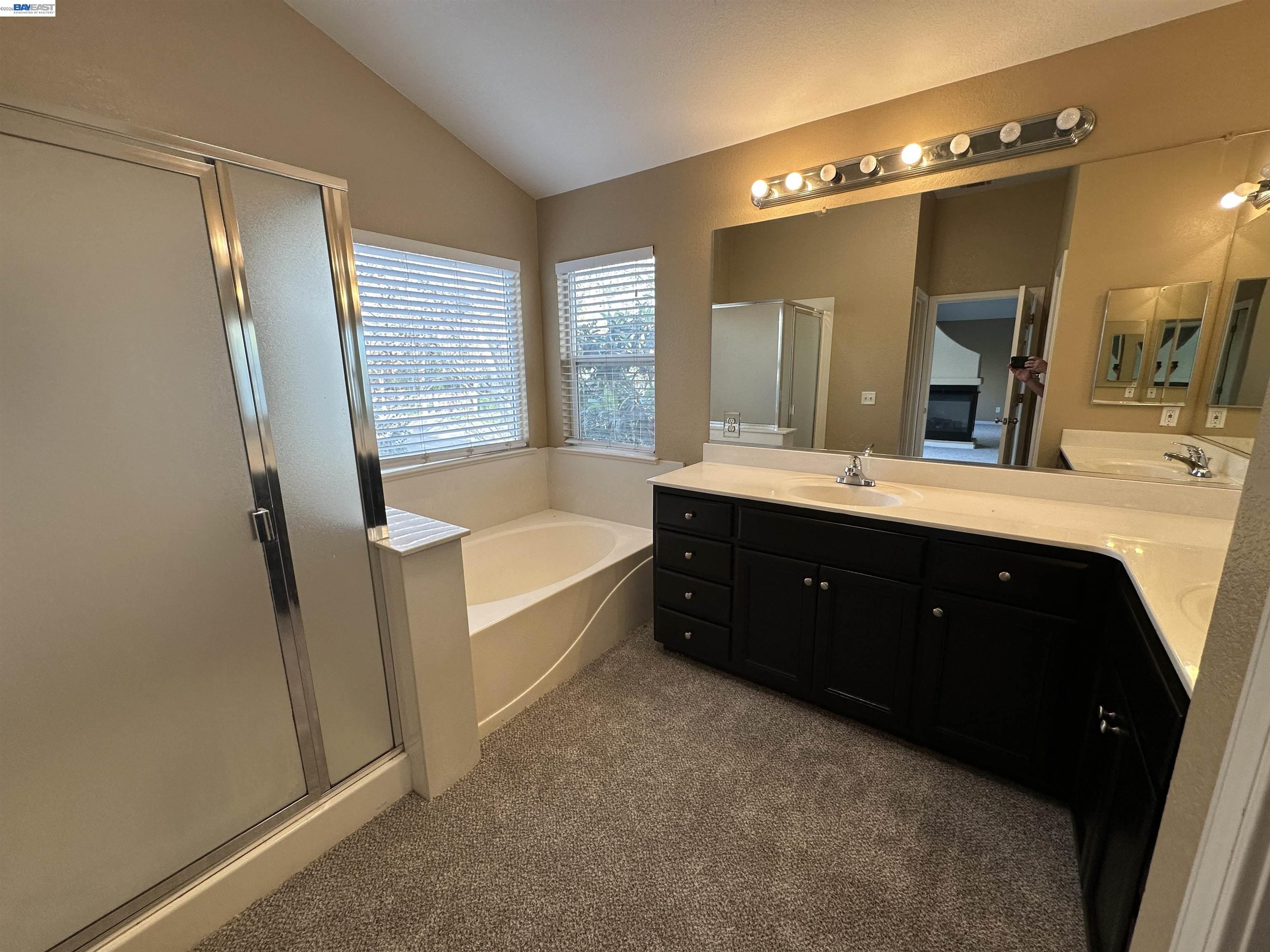 Detail Gallery Image 17 of 25 For 4111 Riverbrook Ct, Stockton,  CA 95219 - 5 Beds | 4 Baths