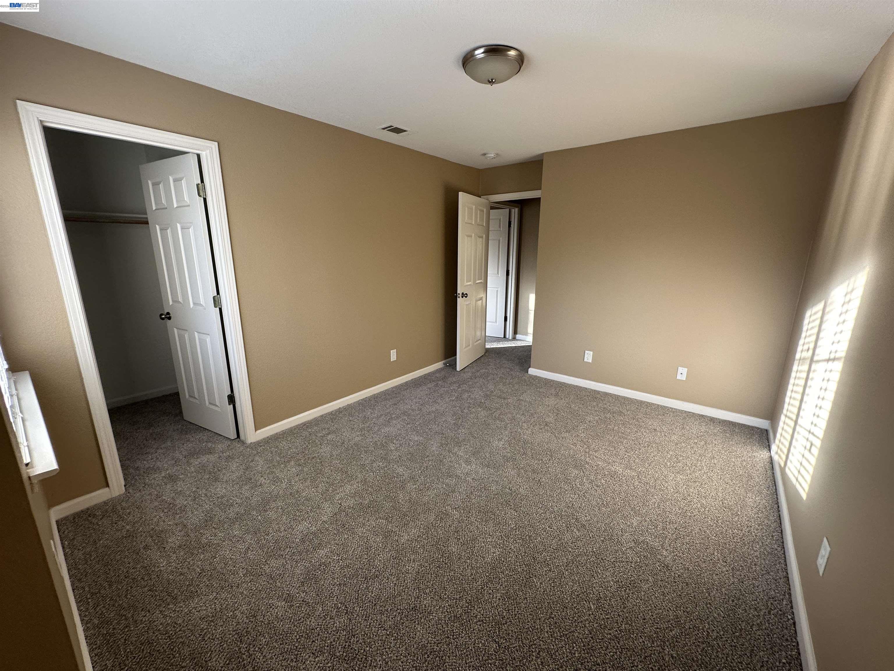 Detail Gallery Image 22 of 25 For 4111 Riverbrook Ct, Stockton,  CA 95219 - 5 Beds | 4 Baths