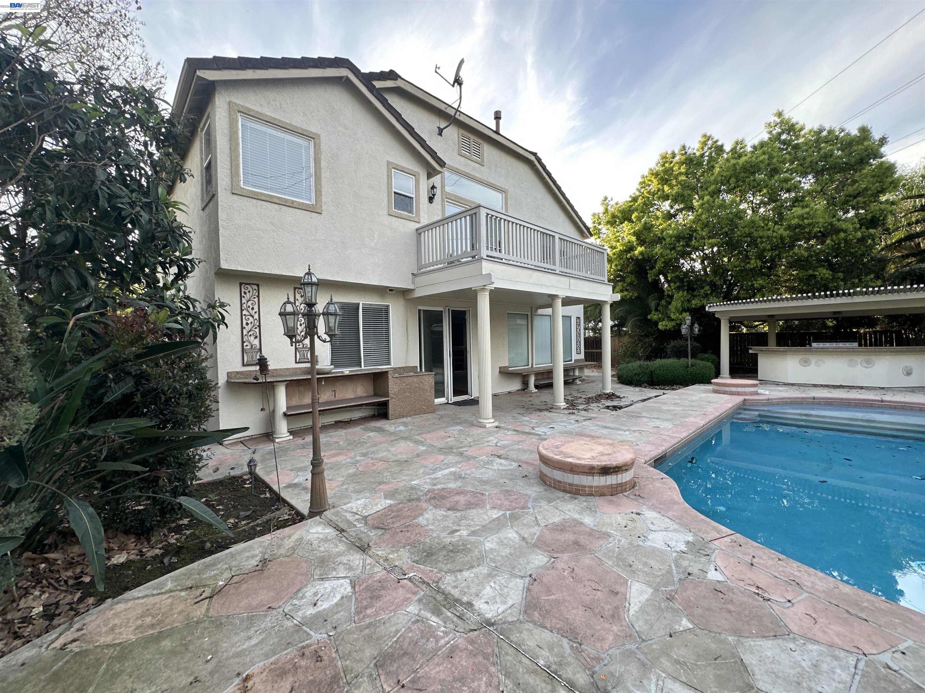 Detail Gallery Image 6 of 25 For 4111 Riverbrook Ct, Stockton,  CA 95219 - 5 Beds | 4 Baths