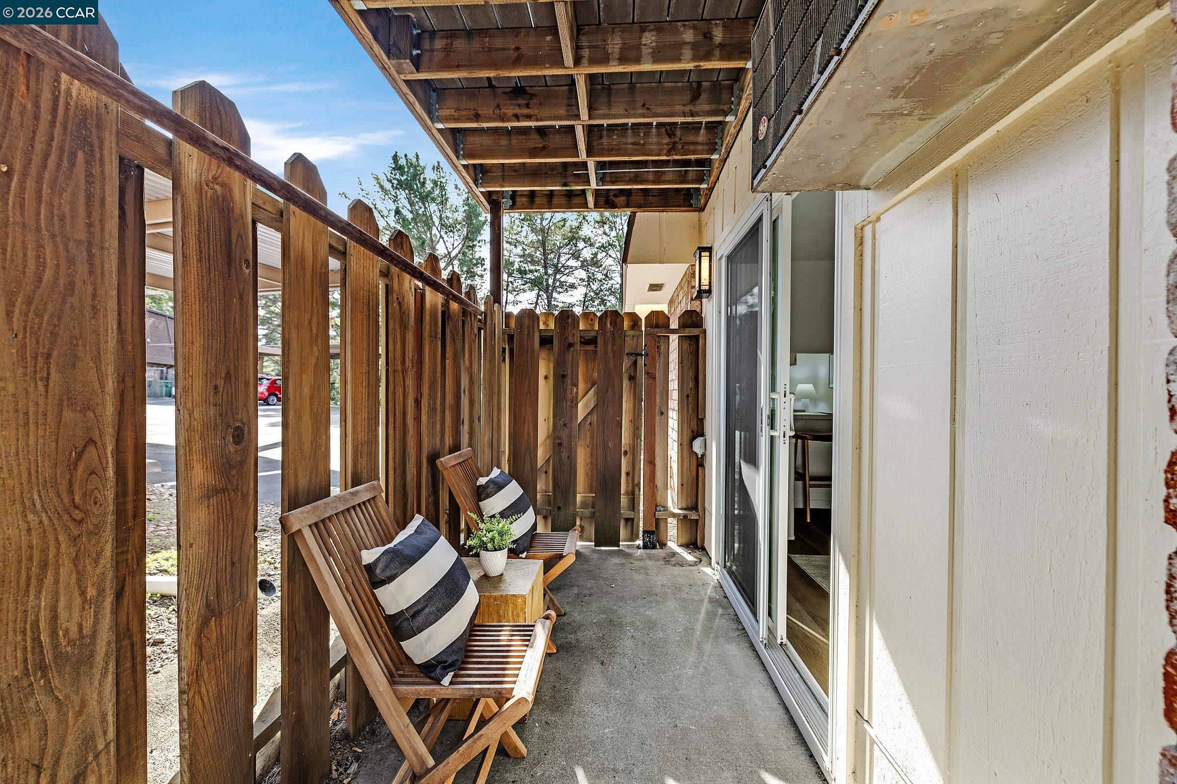 Detail Gallery Image 17 of 33 For 146 Ascot Ct #2,  Moraga,  CA 94556 - 2 Beds | 2 Baths