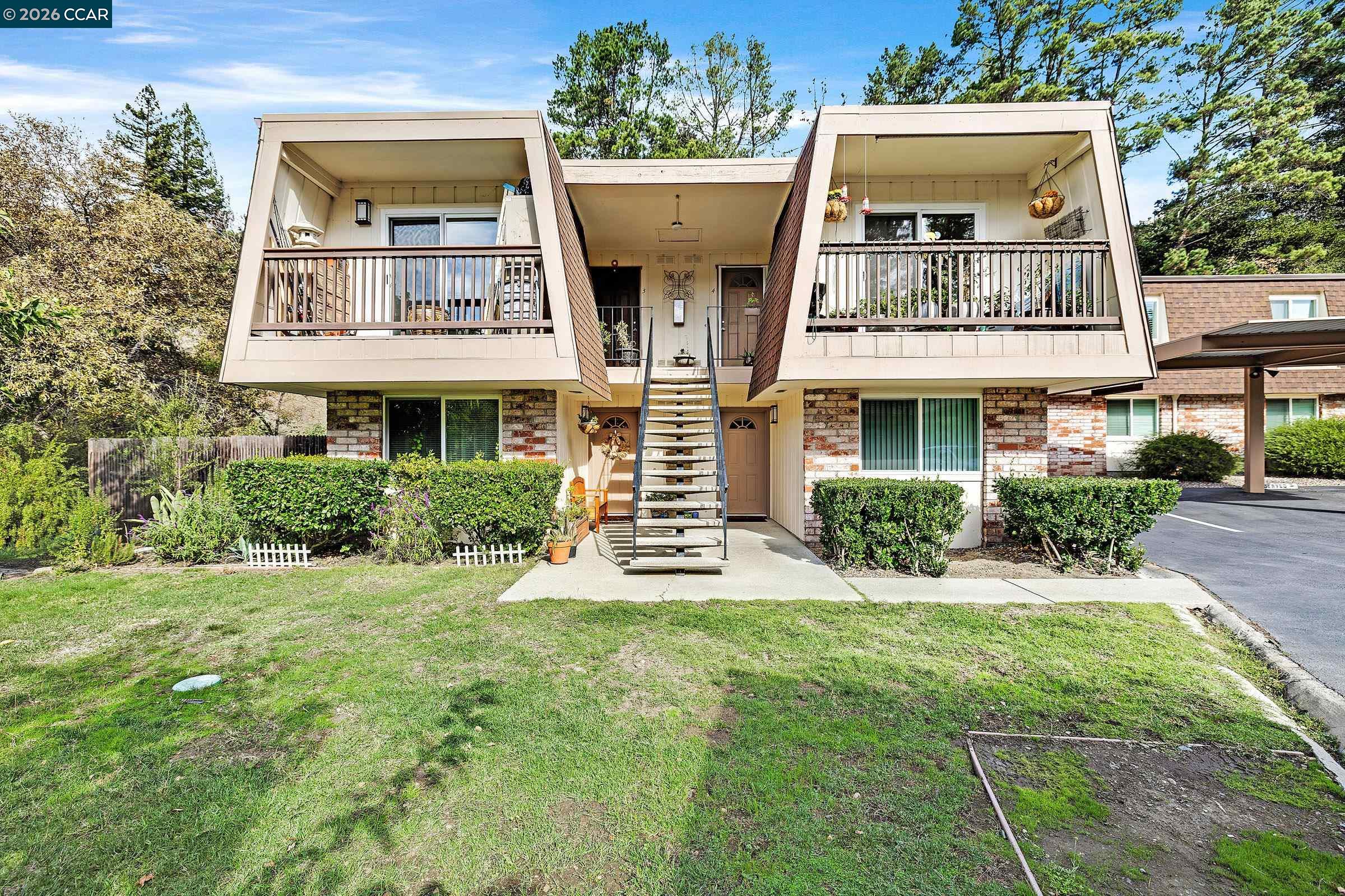 Detail Gallery Image 5 of 33 For 146 Ascot Ct #2,  Moraga,  CA 94556 - 2 Beds | 2 Baths