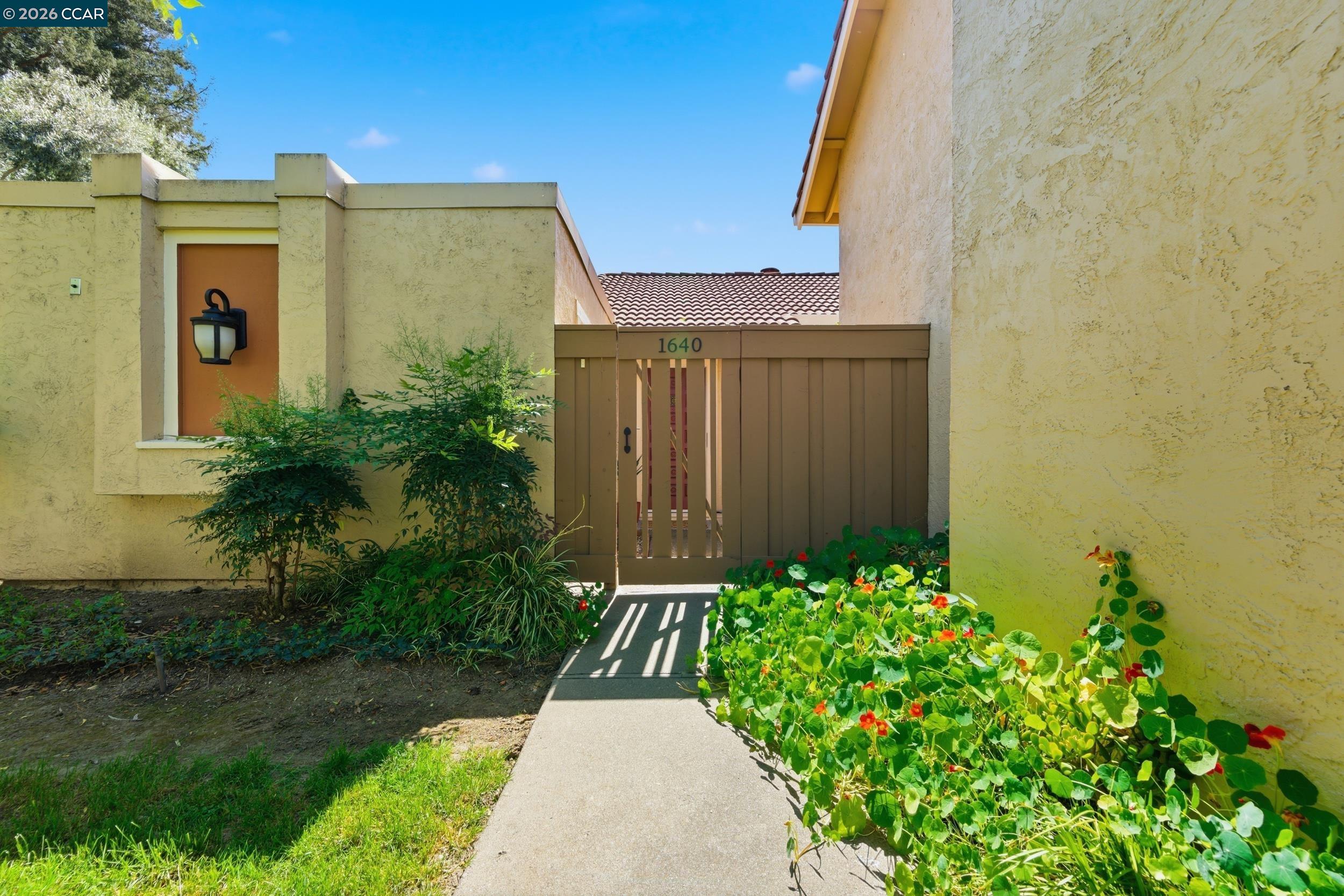 Photo #3: 41127400 Listing: Photo #3