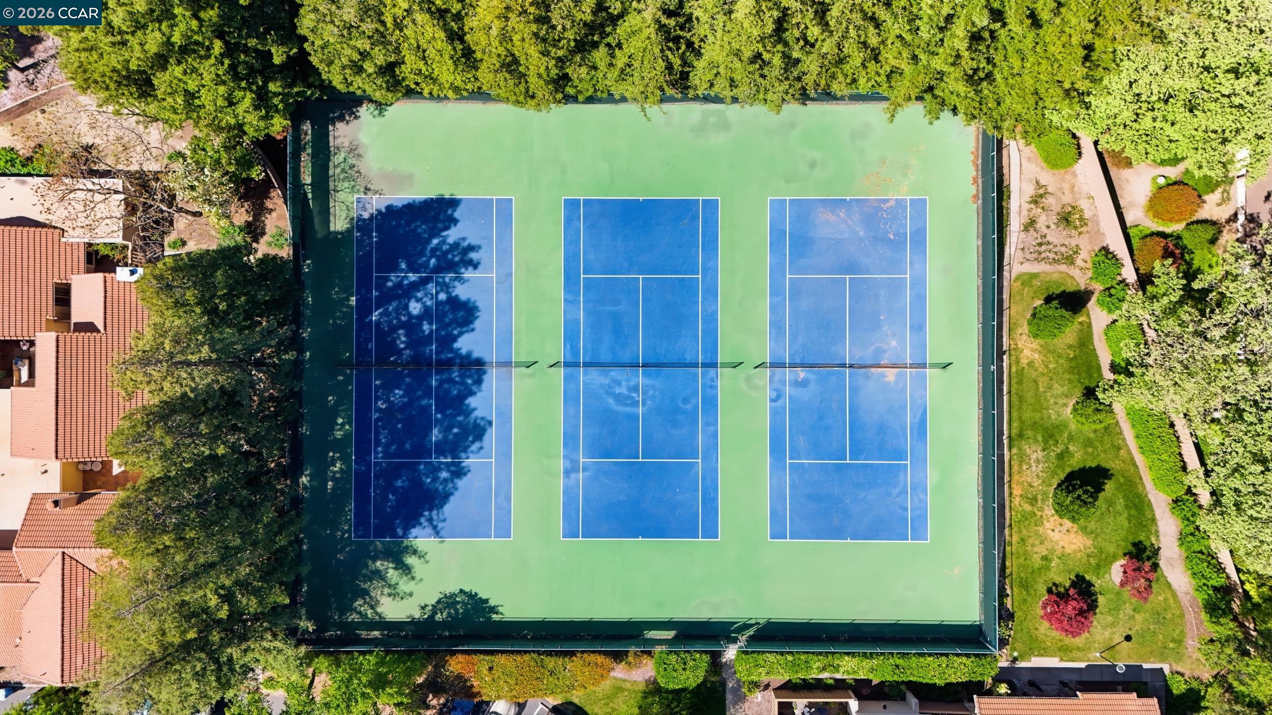 Photo #41: 41127400 Listing: Photo #41