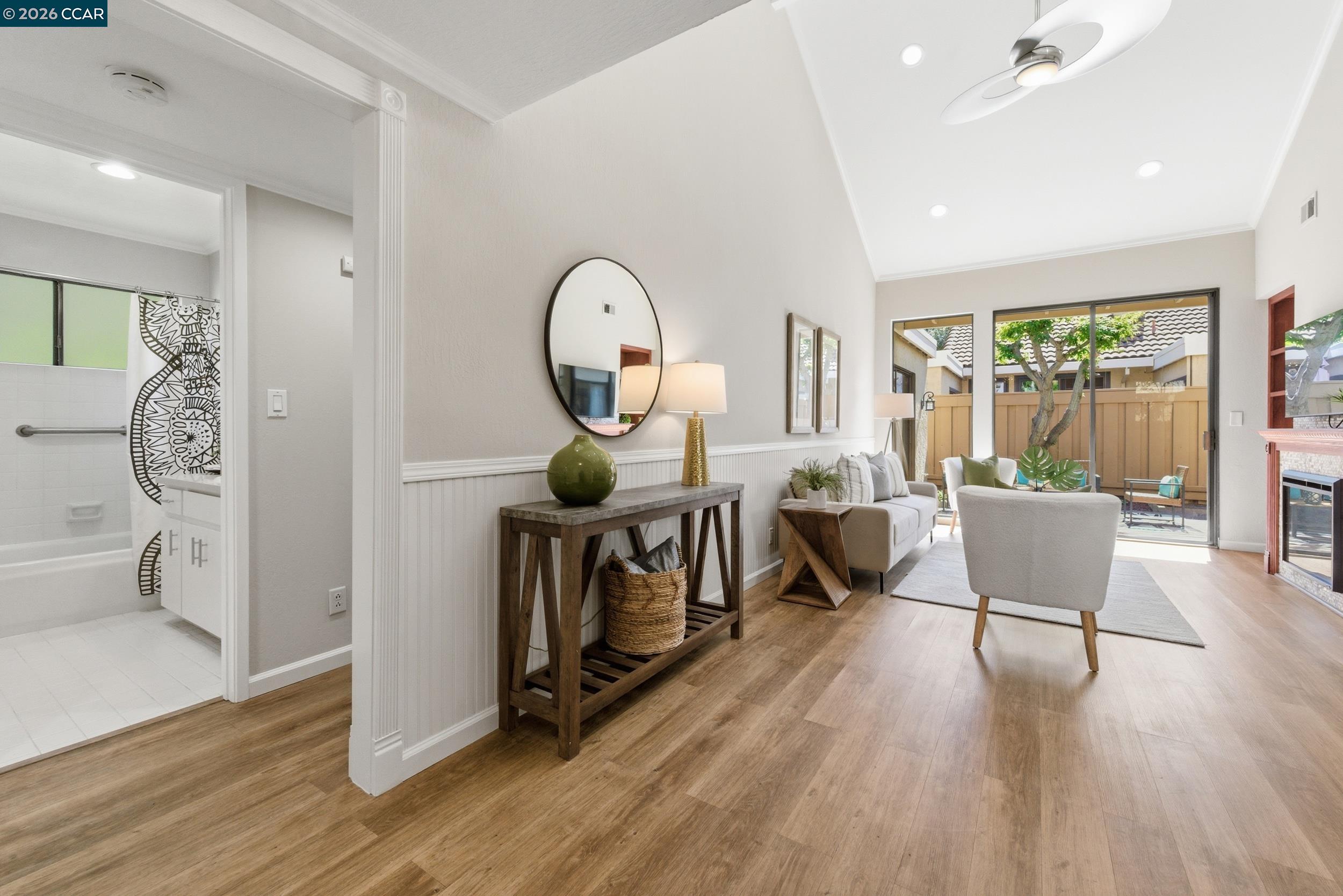 Photo #8: 41127400 Listing: Photo #8