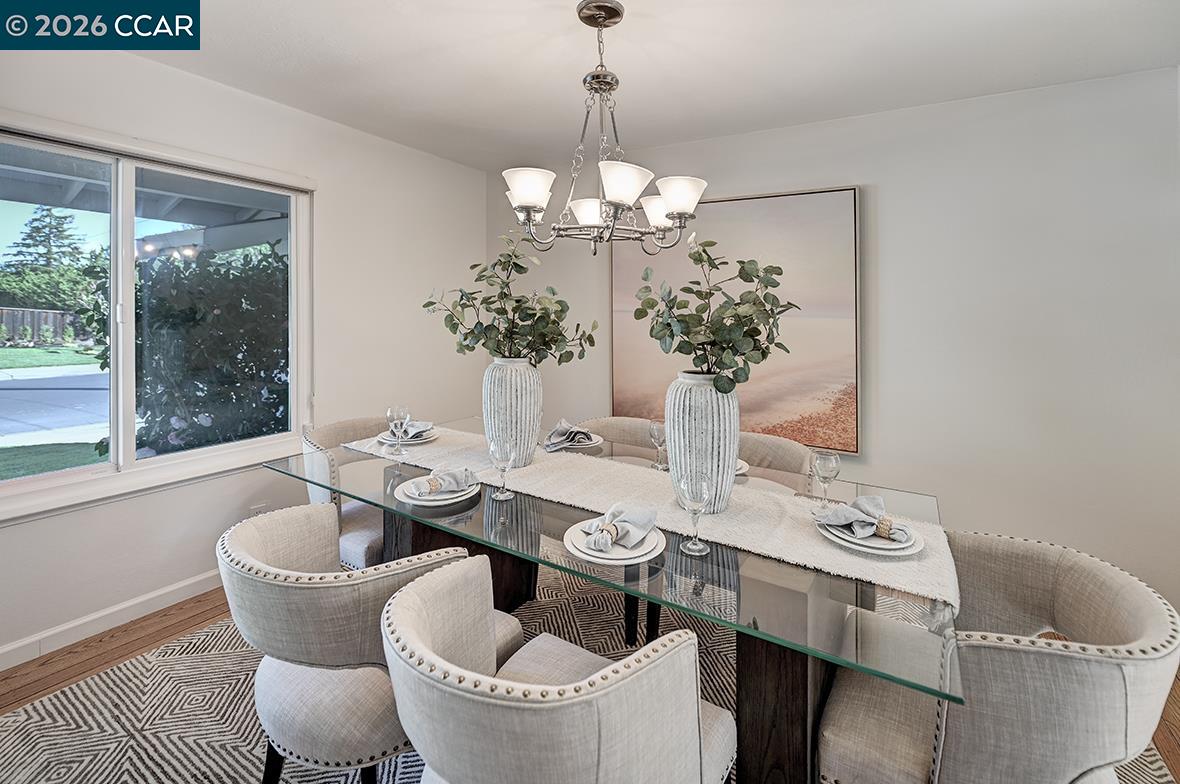 Detail Gallery Image 11 of 60 For 2253 Belford Dr, Walnut Creek,  CA 94598 - 4 Beds | 2 Baths