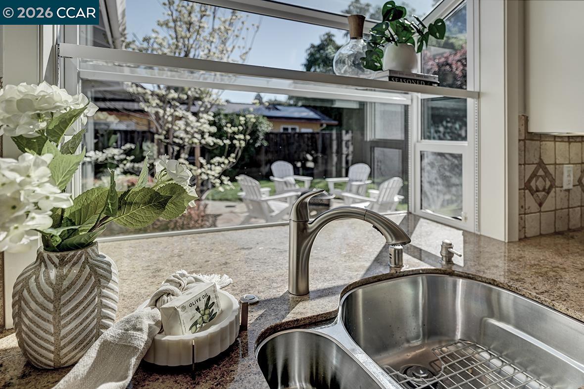 Detail Gallery Image 16 of 60 For 2253 Belford Dr, Walnut Creek,  CA 94598 - 4 Beds | 2 Baths