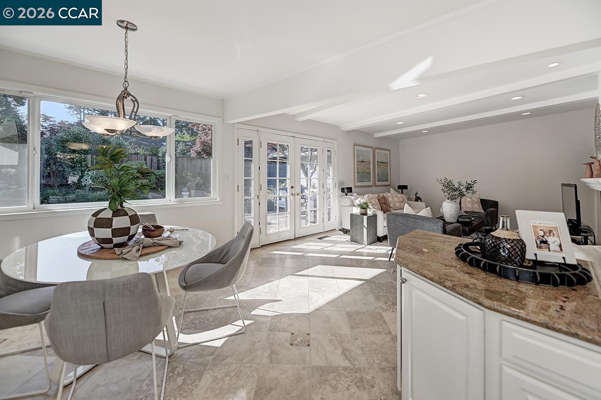 Detail Gallery Image 17 of 60 For 2253 Belford Dr, Walnut Creek,  CA 94598 - 4 Beds | 2 Baths