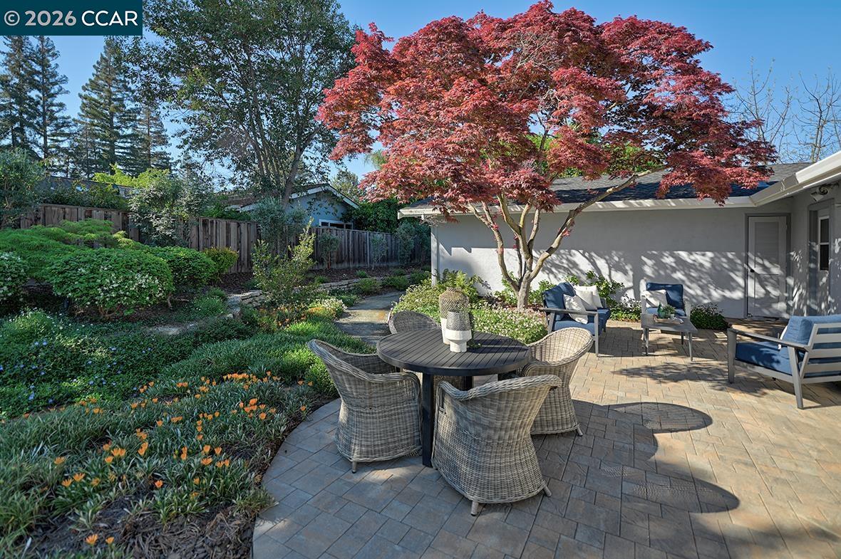 Detail Gallery Image 24 of 60 For 2253 Belford Dr, Walnut Creek,  CA 94598 - 4 Beds | 2 Baths