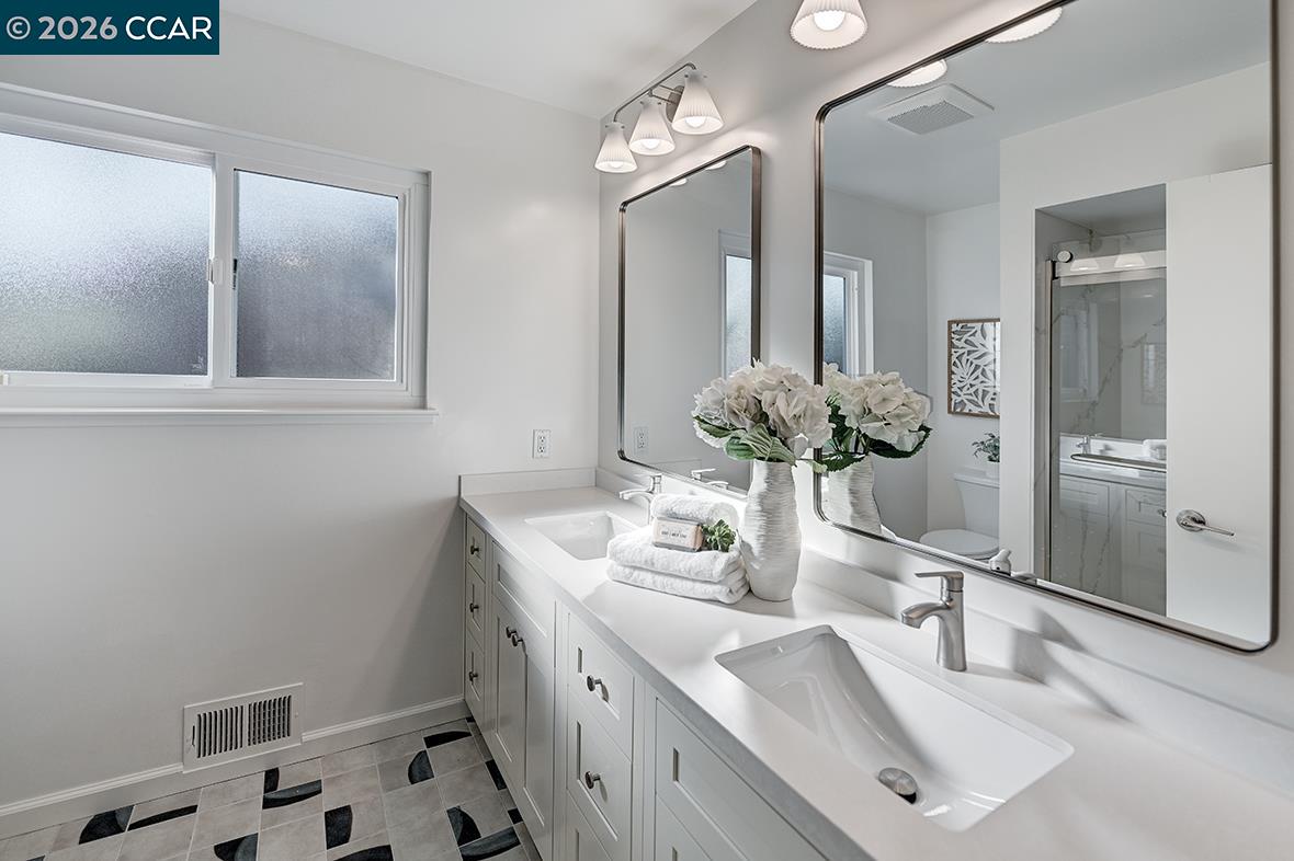 Detail Gallery Image 44 of 60 For 2253 Belford Dr, Walnut Creek,  CA 94598 - 4 Beds | 2 Baths