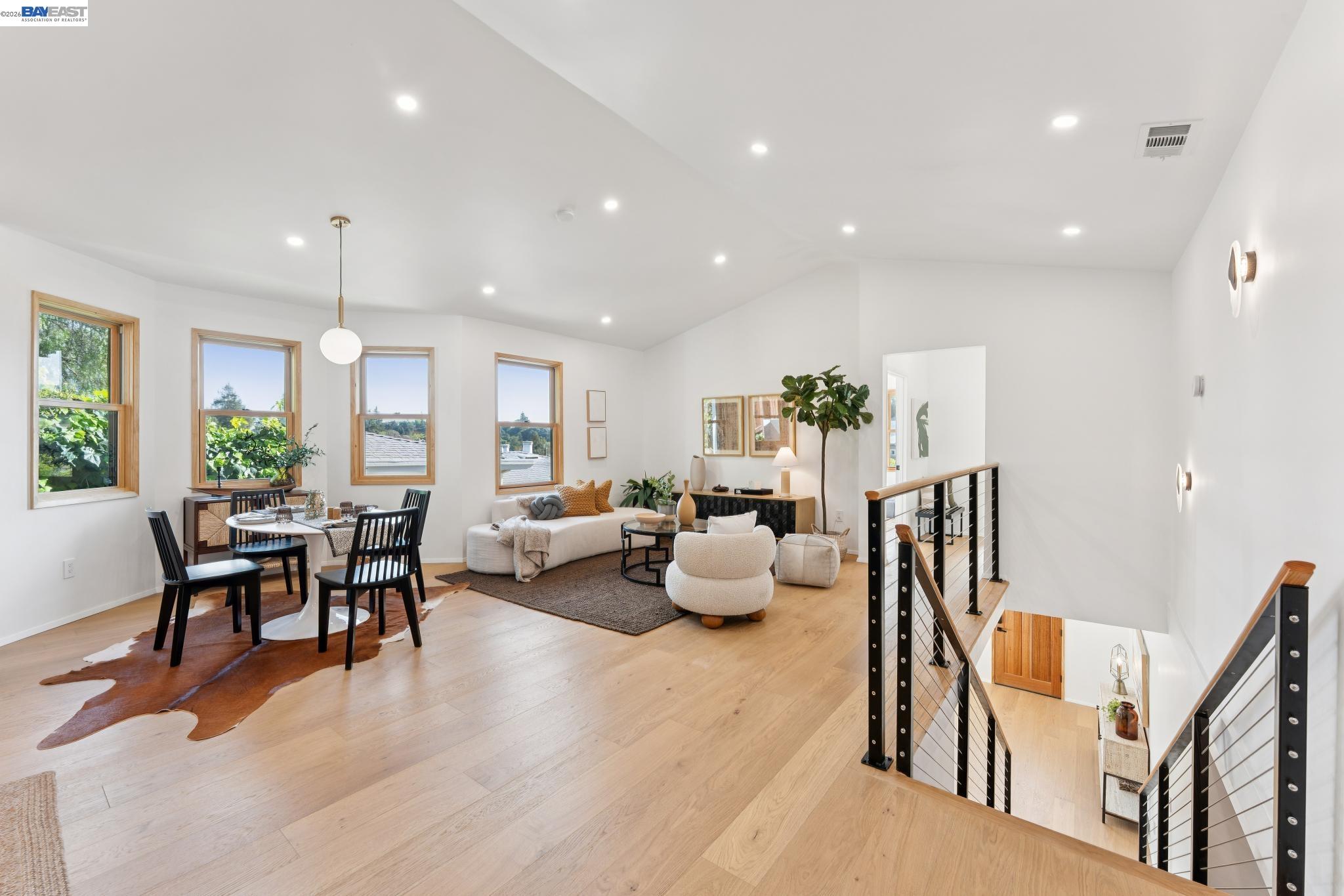 Detail Gallery Image 16 of 46 For 546 Weldon Ave, Oakland,  CA 94610 - 3 Beds | 3 Baths