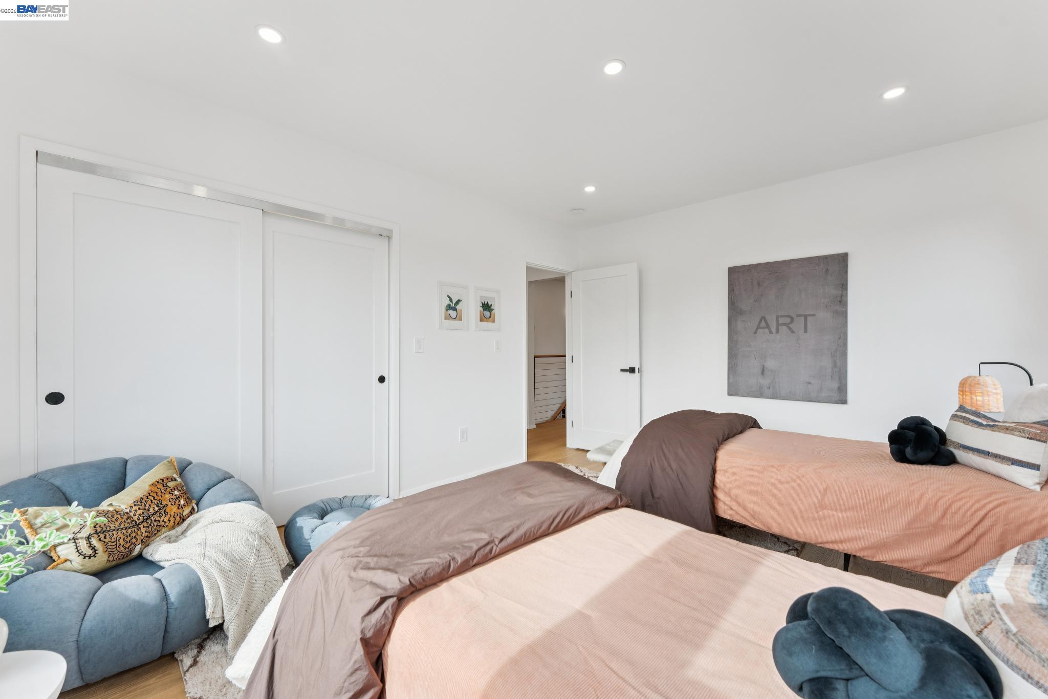 Detail Gallery Image 35 of 46 For 546 Weldon Ave, Oakland,  CA 94610 - 3 Beds | 3 Baths