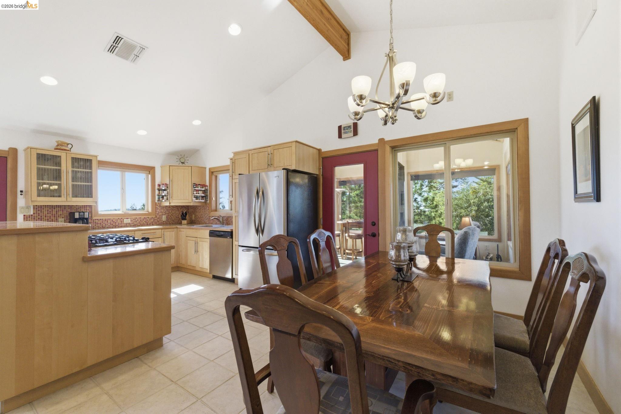 Detail Gallery Image 28 of 60 For 6064 Heron Dr., Coulterville,  CA 95311-9595 - 3 Beds | 3 Baths