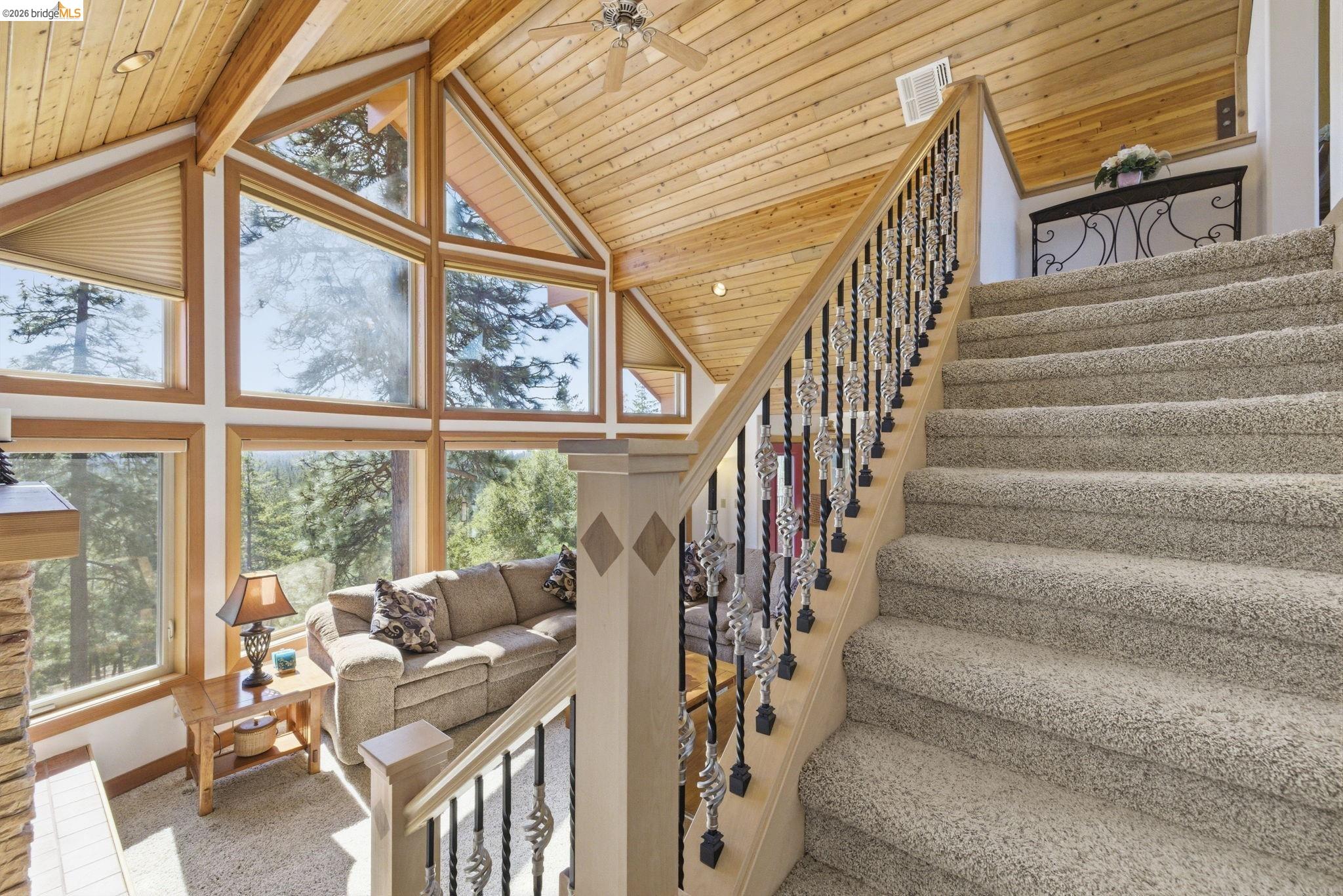 Detail Gallery Image 33 of 60 For 6064 Heron Dr., Coulterville,  CA 95311-9595 - 3 Beds | 3 Baths