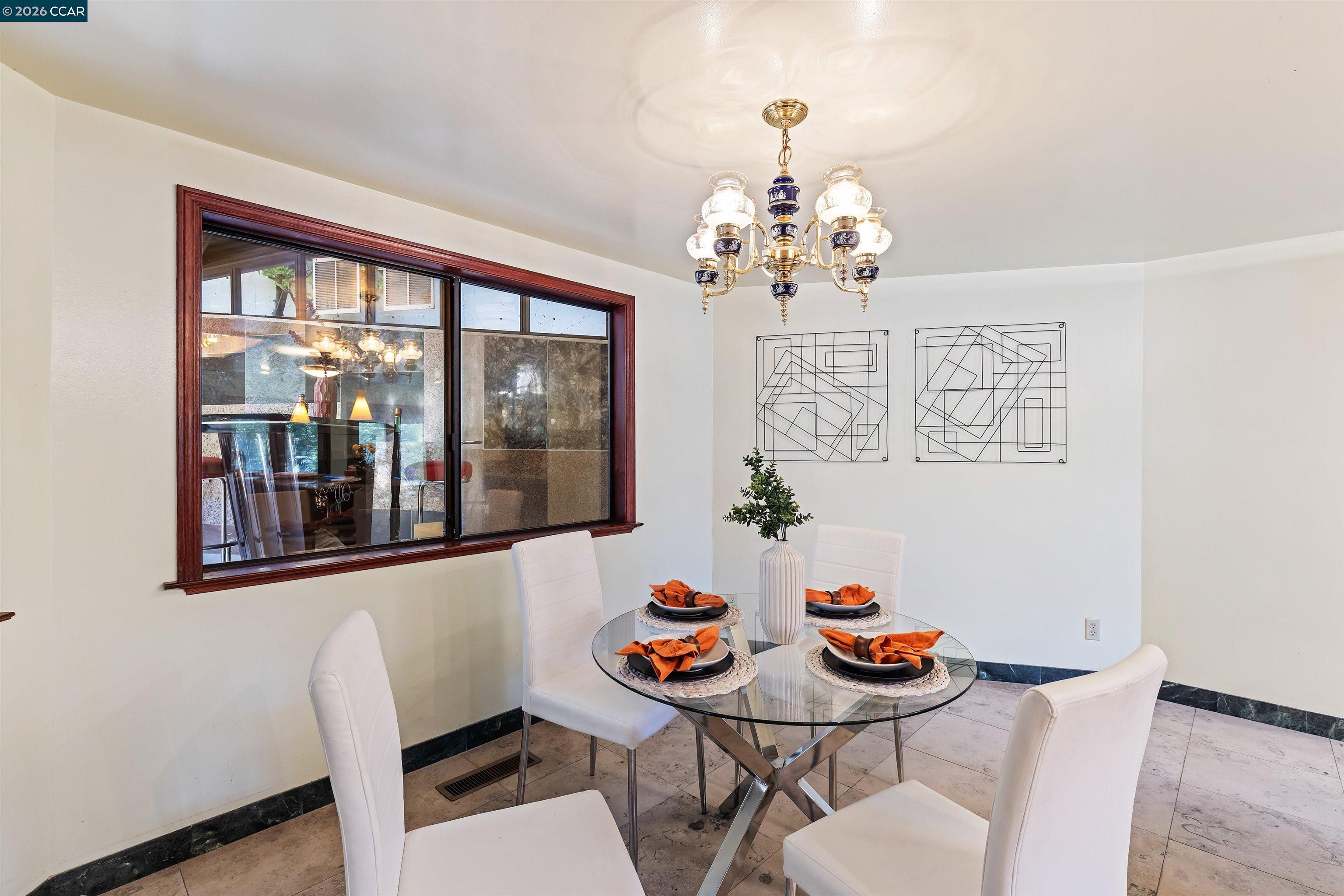 39 Mira Loma Rd, Orinda, CA, 94563