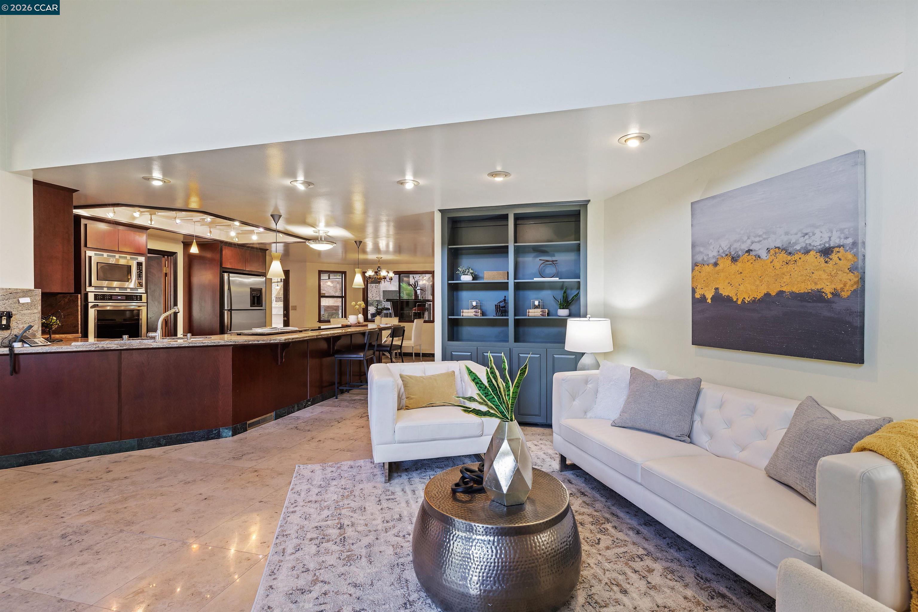 Detail Gallery Image 5 of 44 For 39 Mira Loma Rd, Orinda,  CA 94563 - 4 Beds | 3 Baths