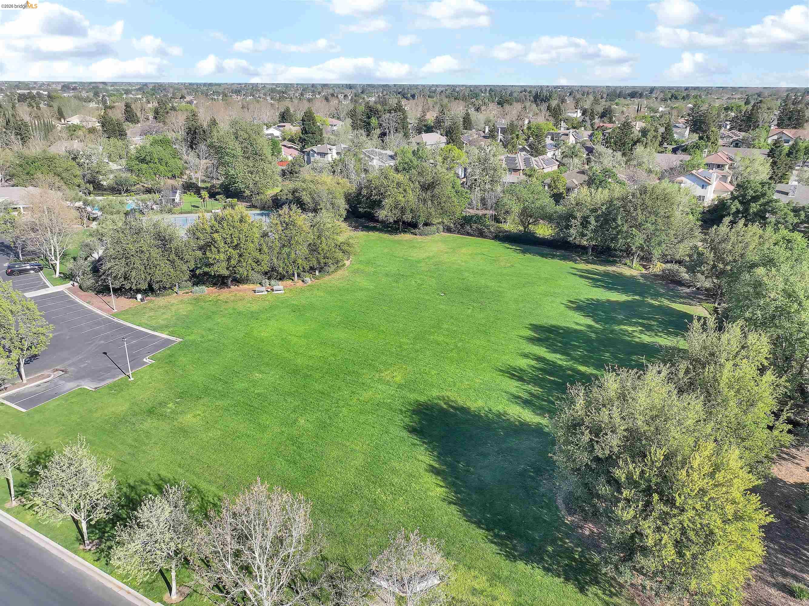 Detail Gallery Image 27 of 30 For 2037 Newton Dr, Brentwood,  CA 94513 - 4 Beds | 3 Baths