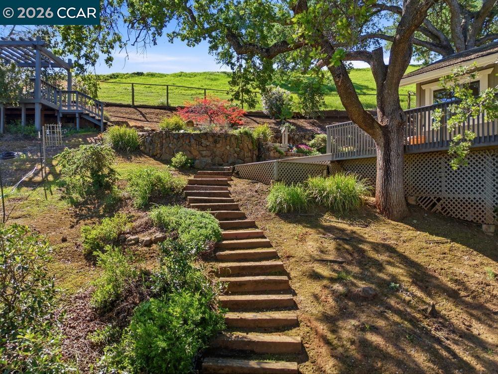 Detail Gallery Image 26 of 40 For 5795 Lewis Way, Concord,  CA 94521 - 4 Beds | 2 Baths