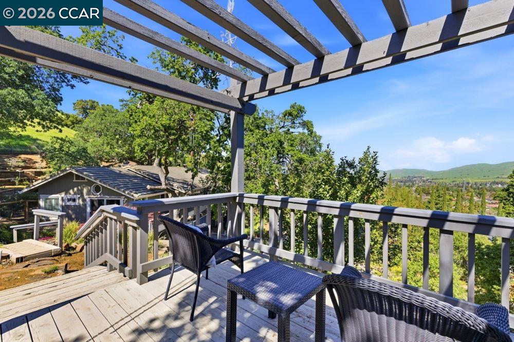 Detail Gallery Image 27 of 40 For 5795 Lewis Way, Concord,  CA 94521 - 4 Beds | 2 Baths